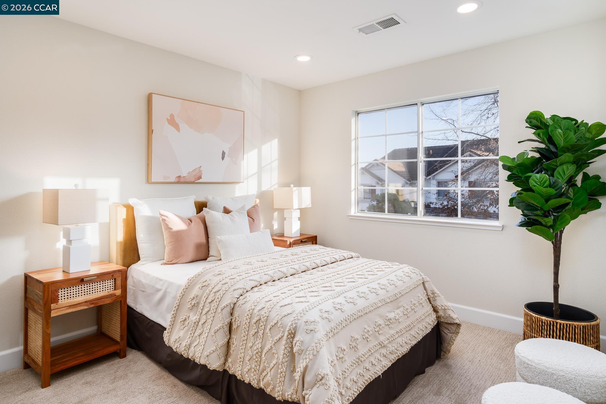 Detail Gallery Image 21 of 29 For 170 Shadowhill Cir, San Ramon,  CA 94583 - 4 Beds | 2/1 Baths