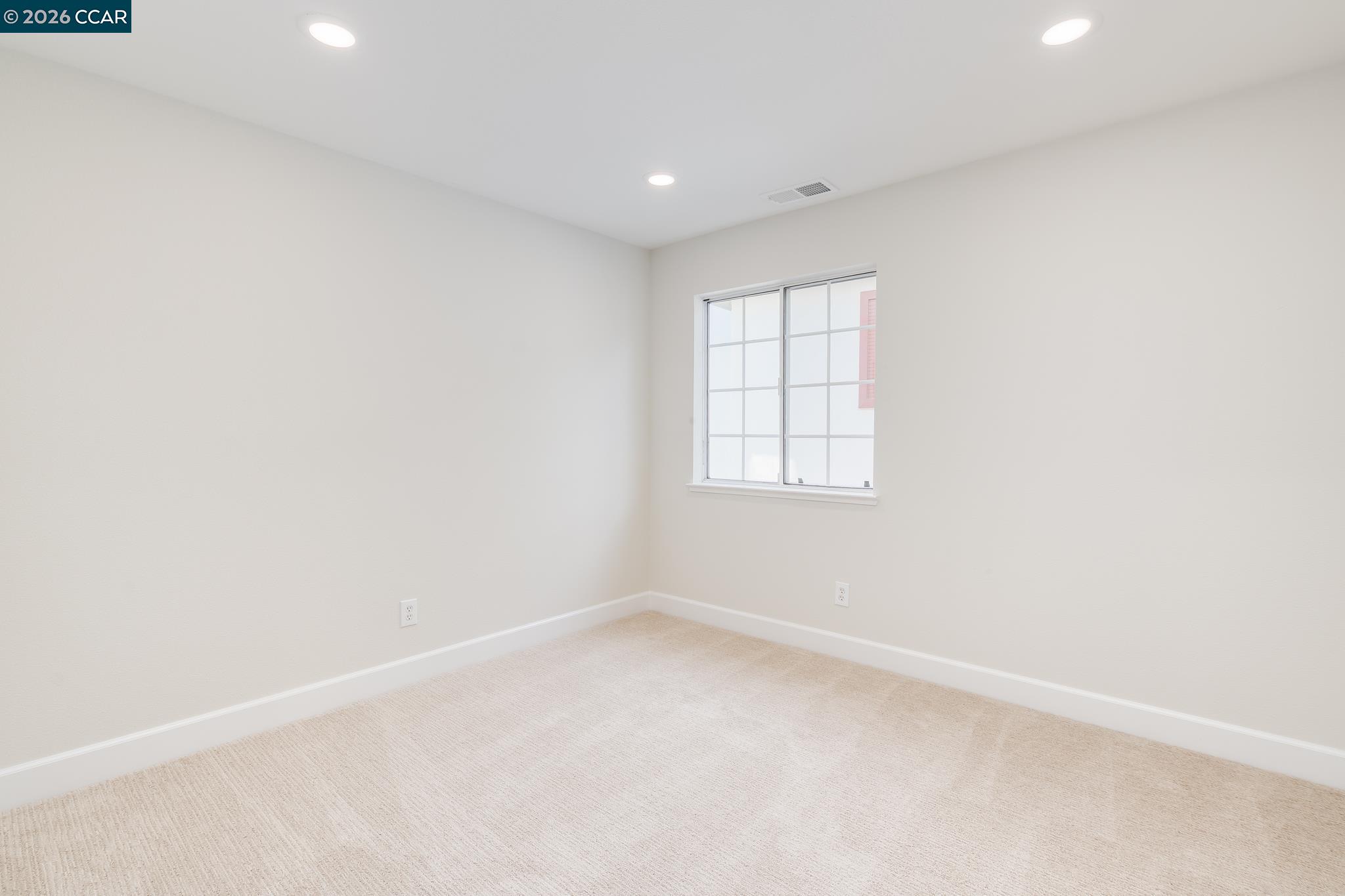 Detail Gallery Image 25 of 29 For 170 Shadowhill Cir, San Ramon,  CA 94583 - 4 Beds | 2/1 Baths