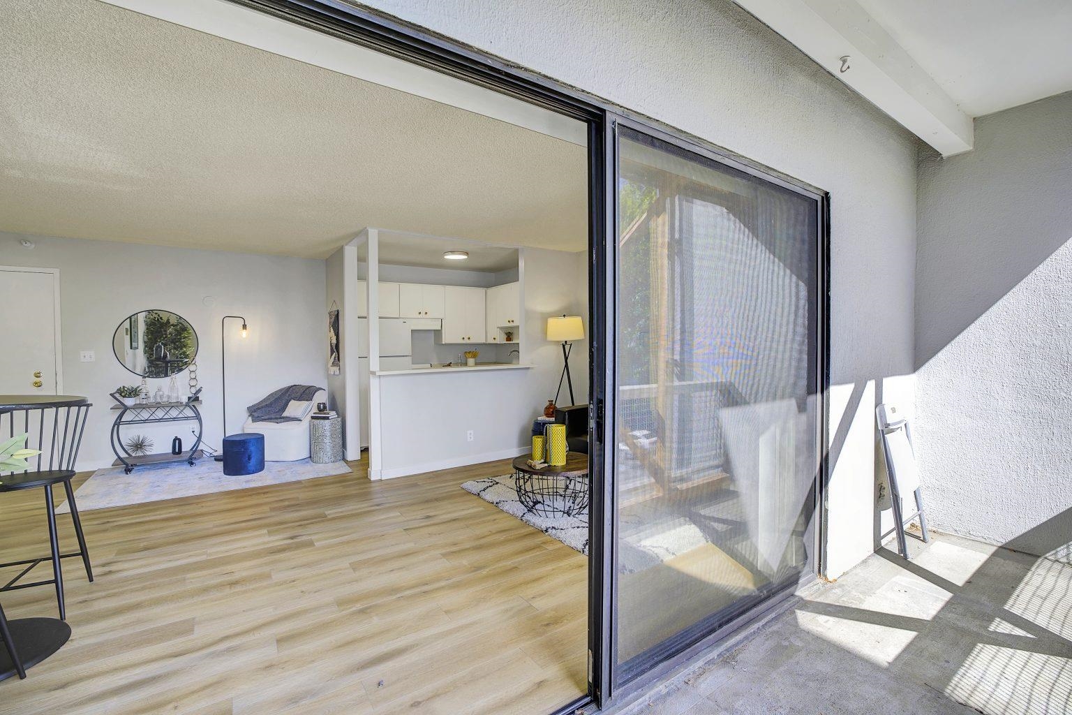 Photo #3: 41123017 Listing: Photo #3