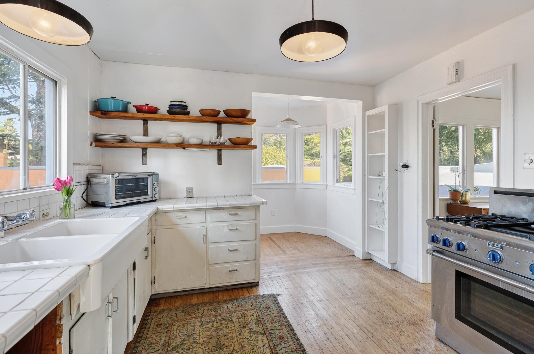 Detail Gallery Image 9 of 24 For 1106 Cragmont Ave, Berkeley,  CA 94708 - 2 Beds | 1 Baths