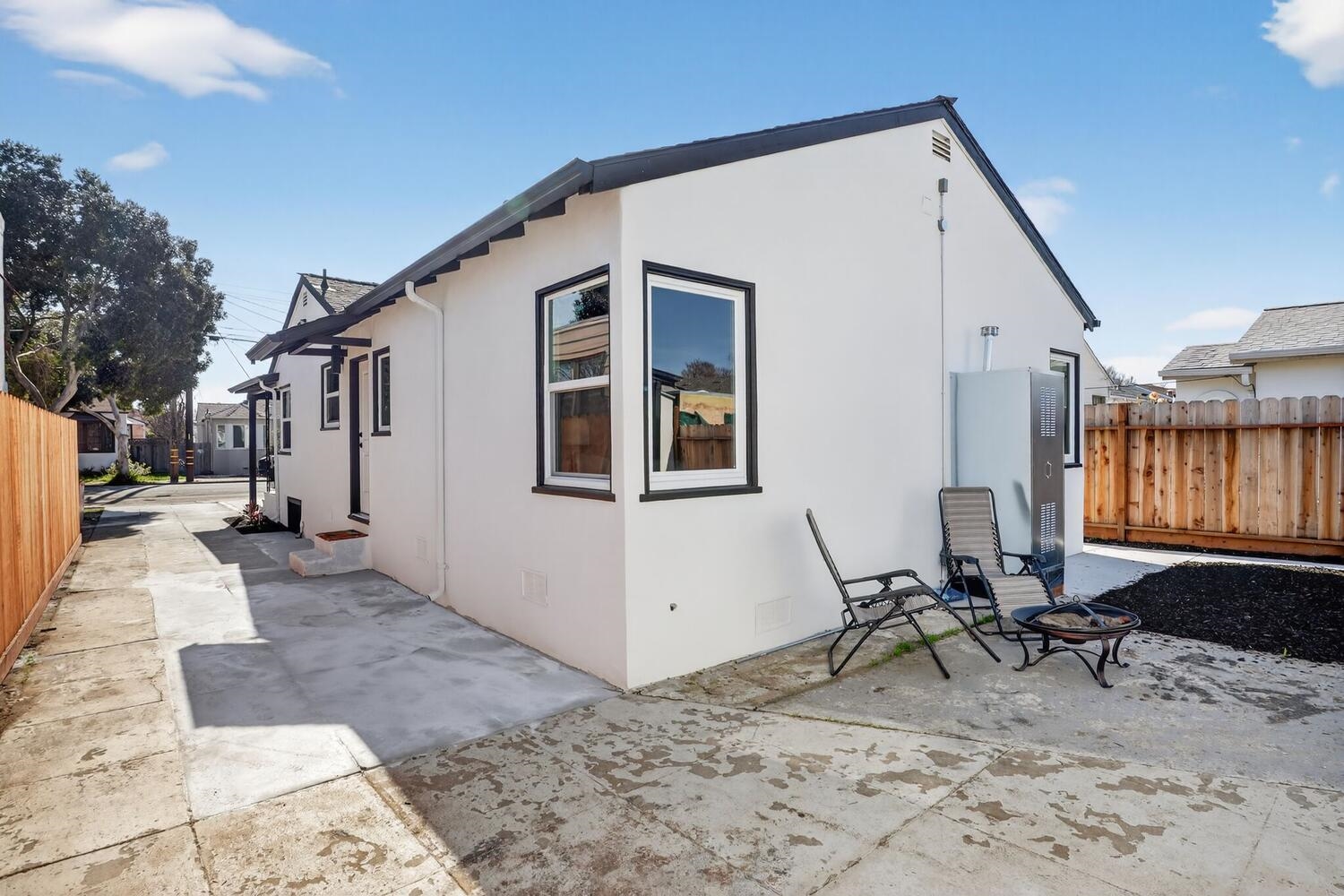 Detail Gallery Image 30 of 32 For 356 Belleview Dr, San Leandro,  CA 94577 - 3 Beds | 2 Baths