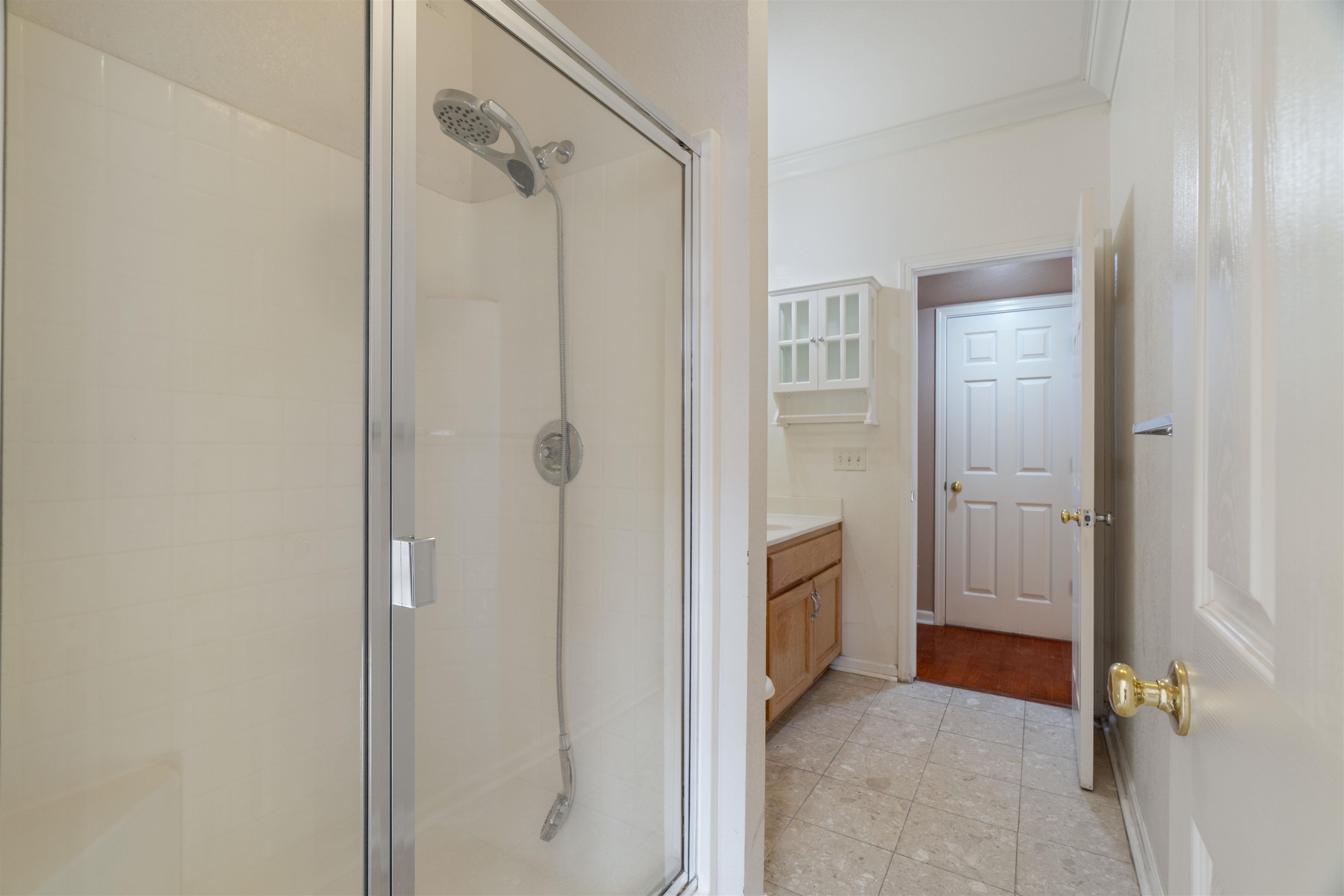 Detail Gallery Image 16 of 47 For 4925 Bay View Cir, Stockton,  CA 95219 - 4 Beds | 3 Baths