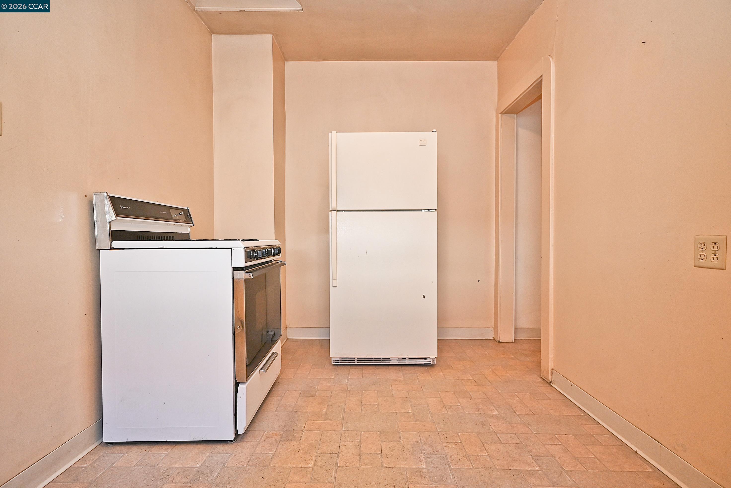 Detail Gallery Image 41 of 48 For 209-211 Arroyo Ave, San Leandro,  CA 94577 - – Beds | – Baths