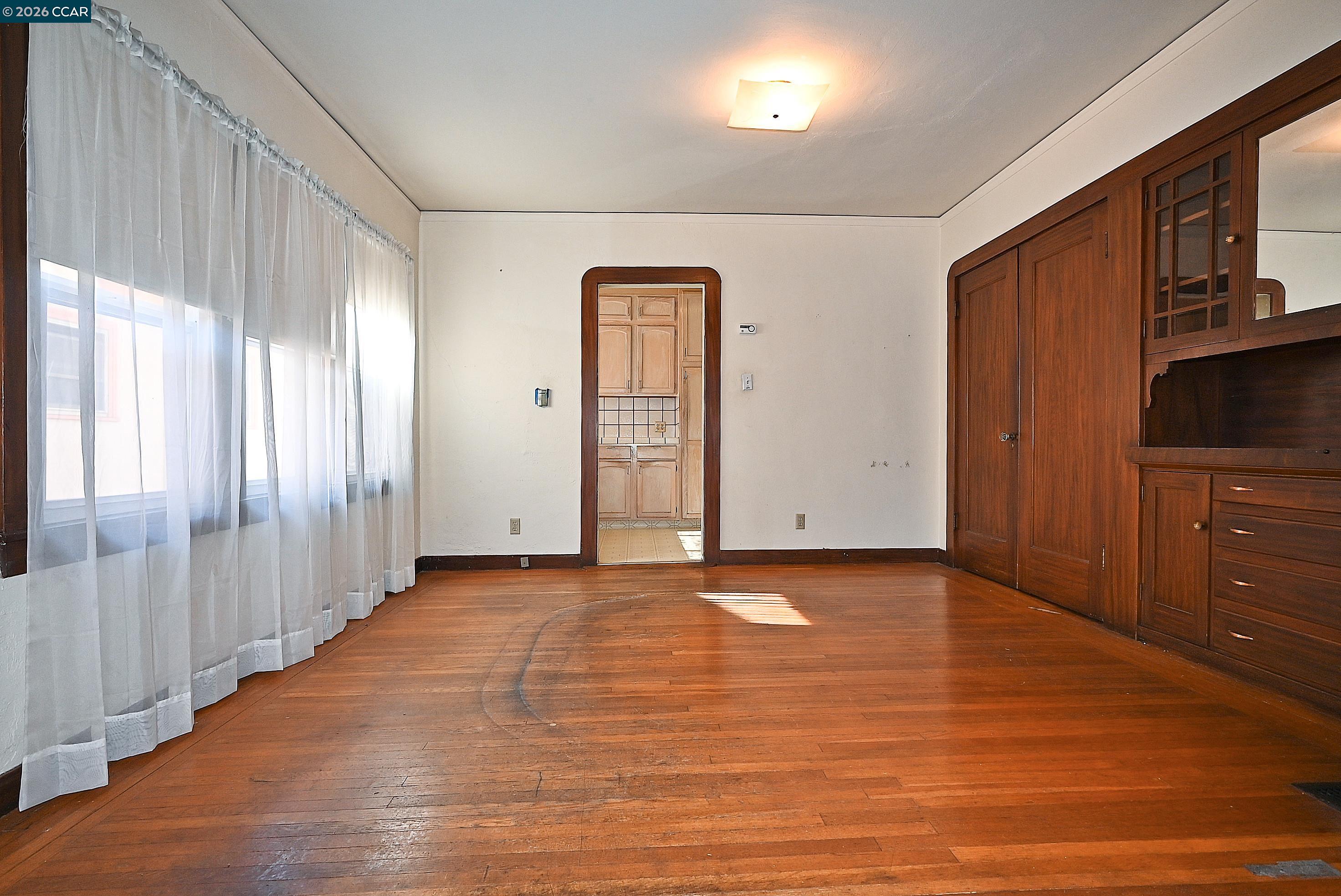 Detail Gallery Image 19 of 48 For 209 Arroyo Ave, San Leandro,  CA 94577 - 2 Beds | 2 Baths