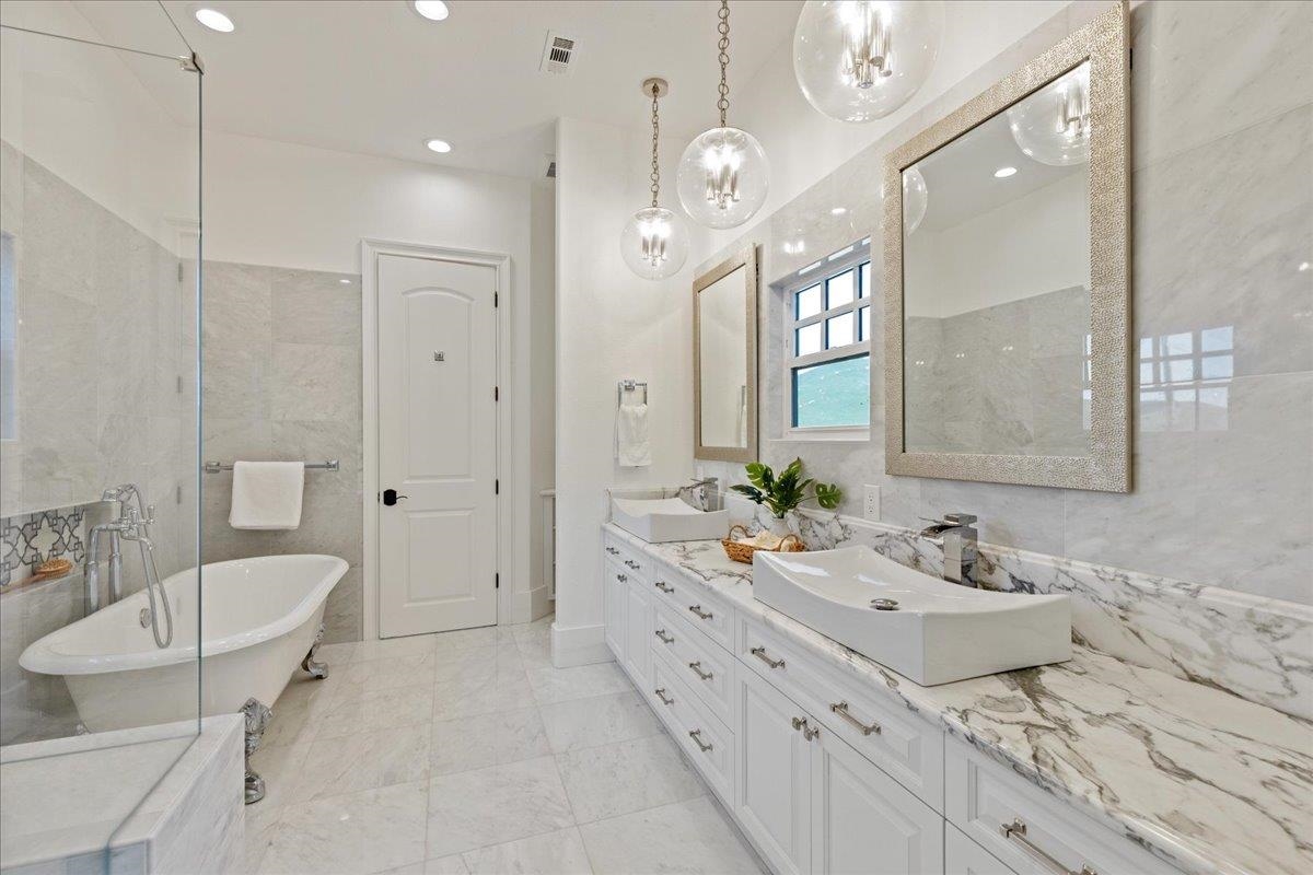 Detail Gallery Image 31 of 60 For 12400 Morgan Territory Rd, Livermore,  CA 94551 - 5 Beds | 5/1 Baths