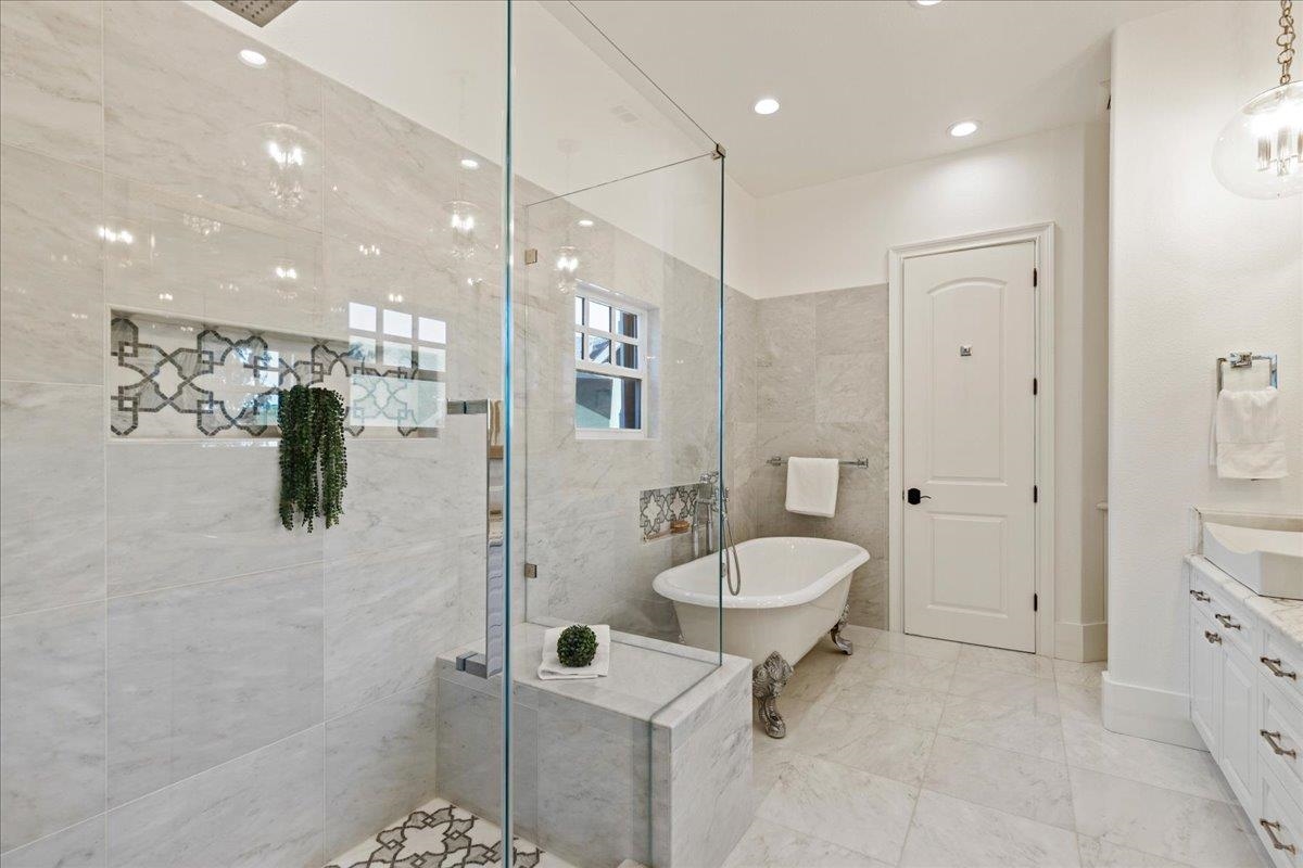 Detail Gallery Image 32 of 60 For 12400 Morgan Territory Rd, Livermore,  CA 94551 - 5 Beds | 5/1 Baths