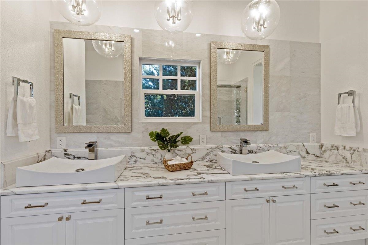 Detail Gallery Image 33 of 60 For 12400 Morgan Territory Rd, Livermore,  CA 94551 - 5 Beds | 5/1 Baths