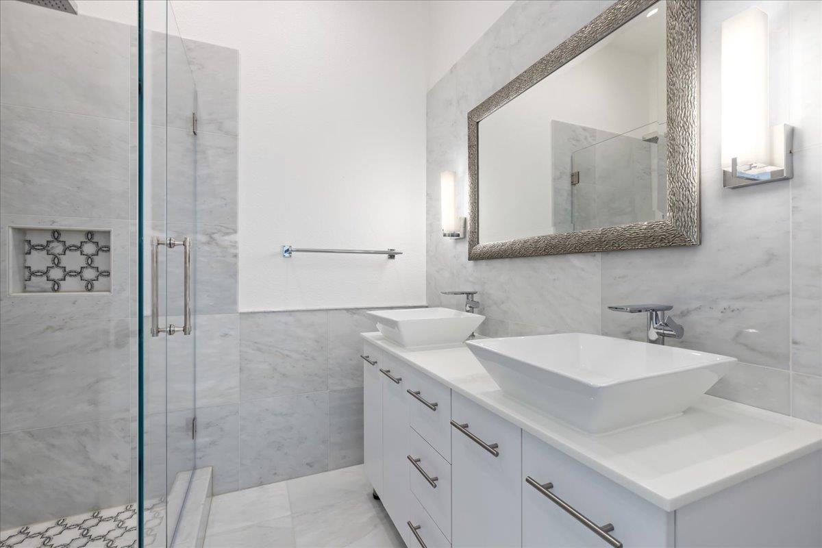 Detail Gallery Image 8 of 60 For 12400 Morgan Territory Rd, Livermore,  CA 94551 - 5 Beds | 5/1 Baths