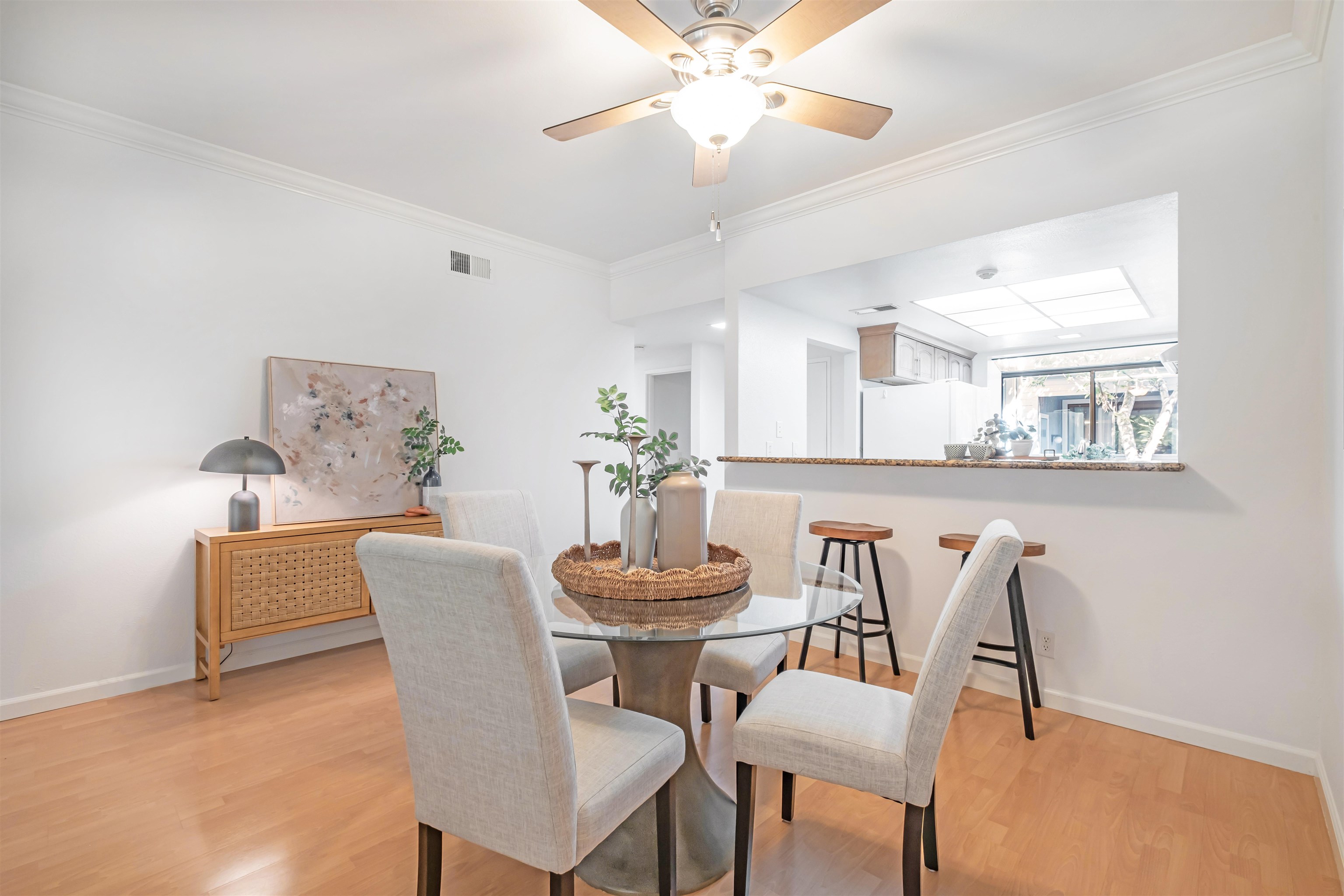 Photo #11: 41123031 Listing: Photo #11