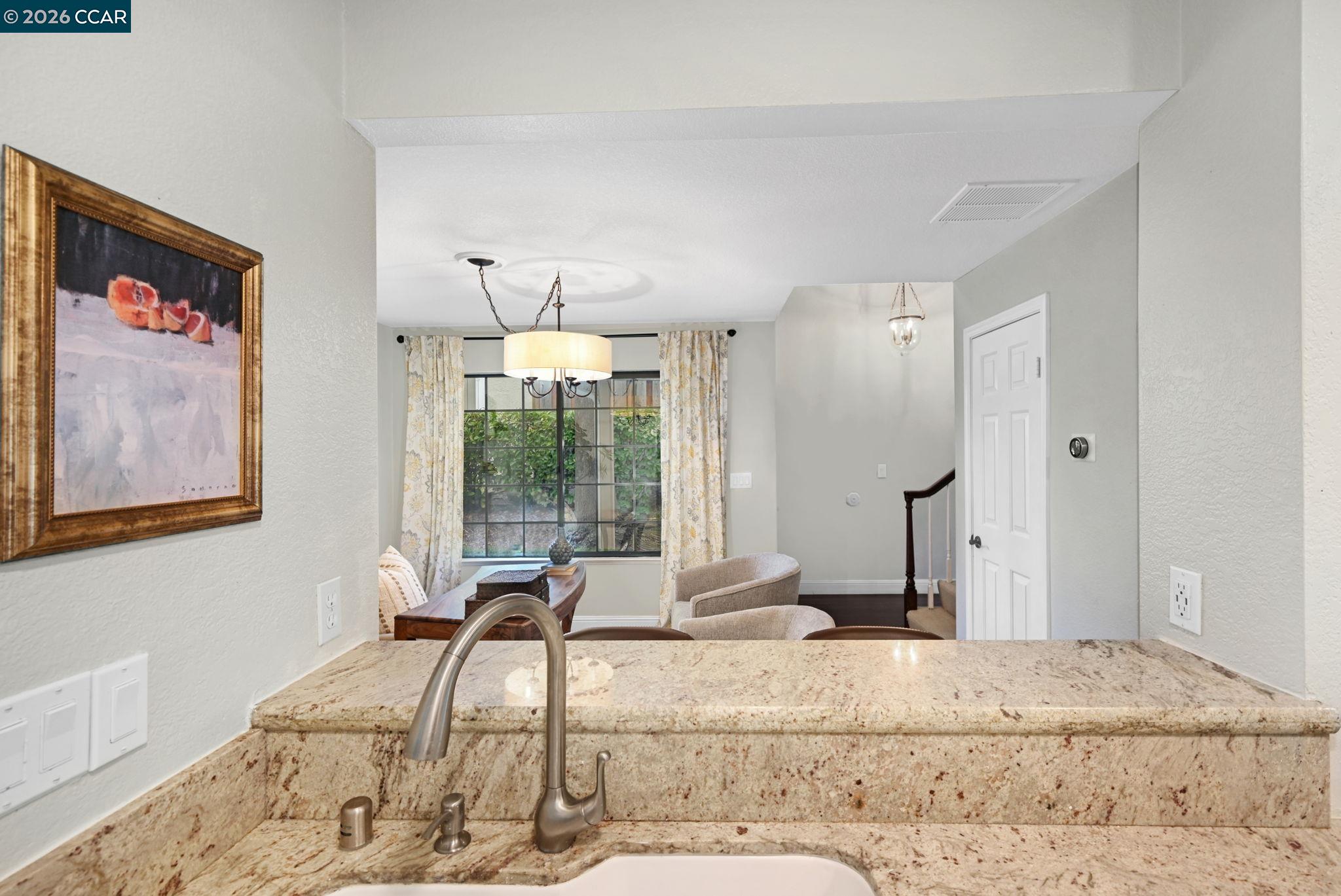 Detail Gallery Image 13 of 37 For 2020 Shady Creek Pl, Danville,  CA 94526 - 4 Beds | 2/1 Baths