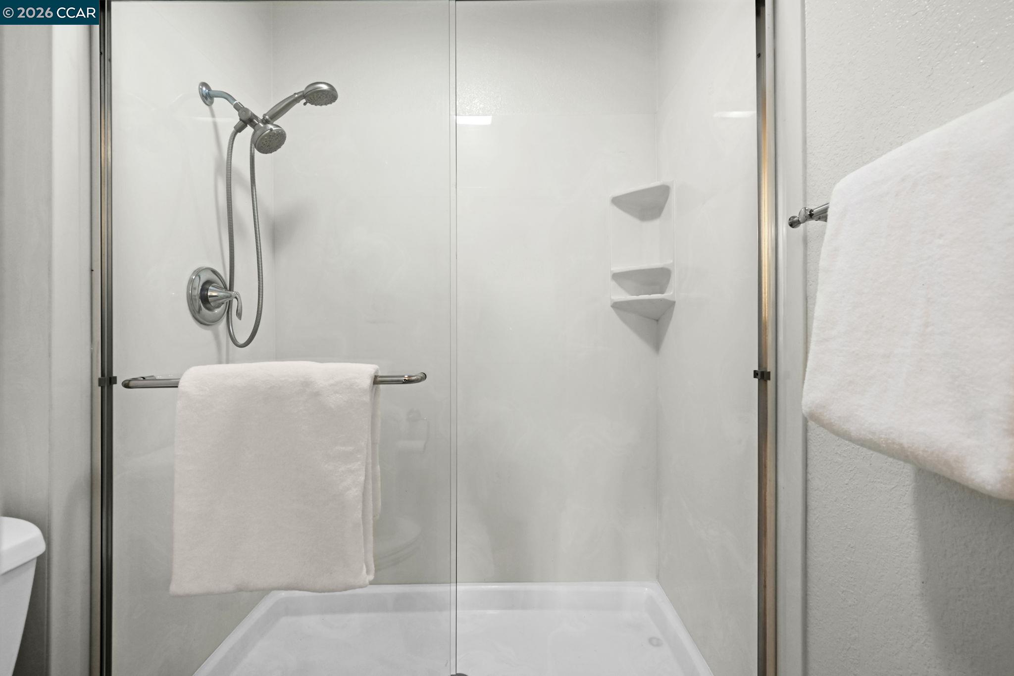 Detail Gallery Image 20 of 37 For 2020 Shady Creek Pl, Danville,  CA 94526 - 4 Beds | 2/1 Baths