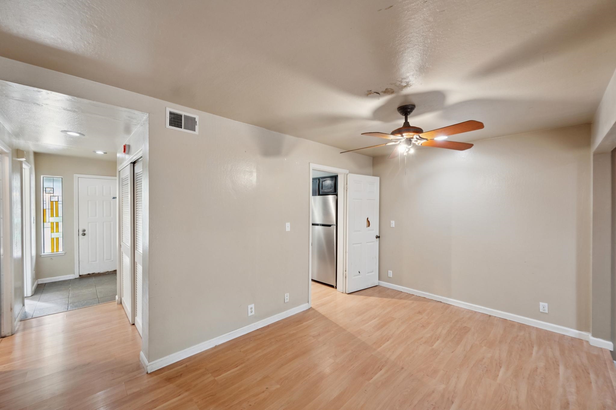 Detail Gallery Image 15 of 57 For 3241 Monika Lane, Hayward,  CA 94541 - 3 Beds | 2/1 Baths