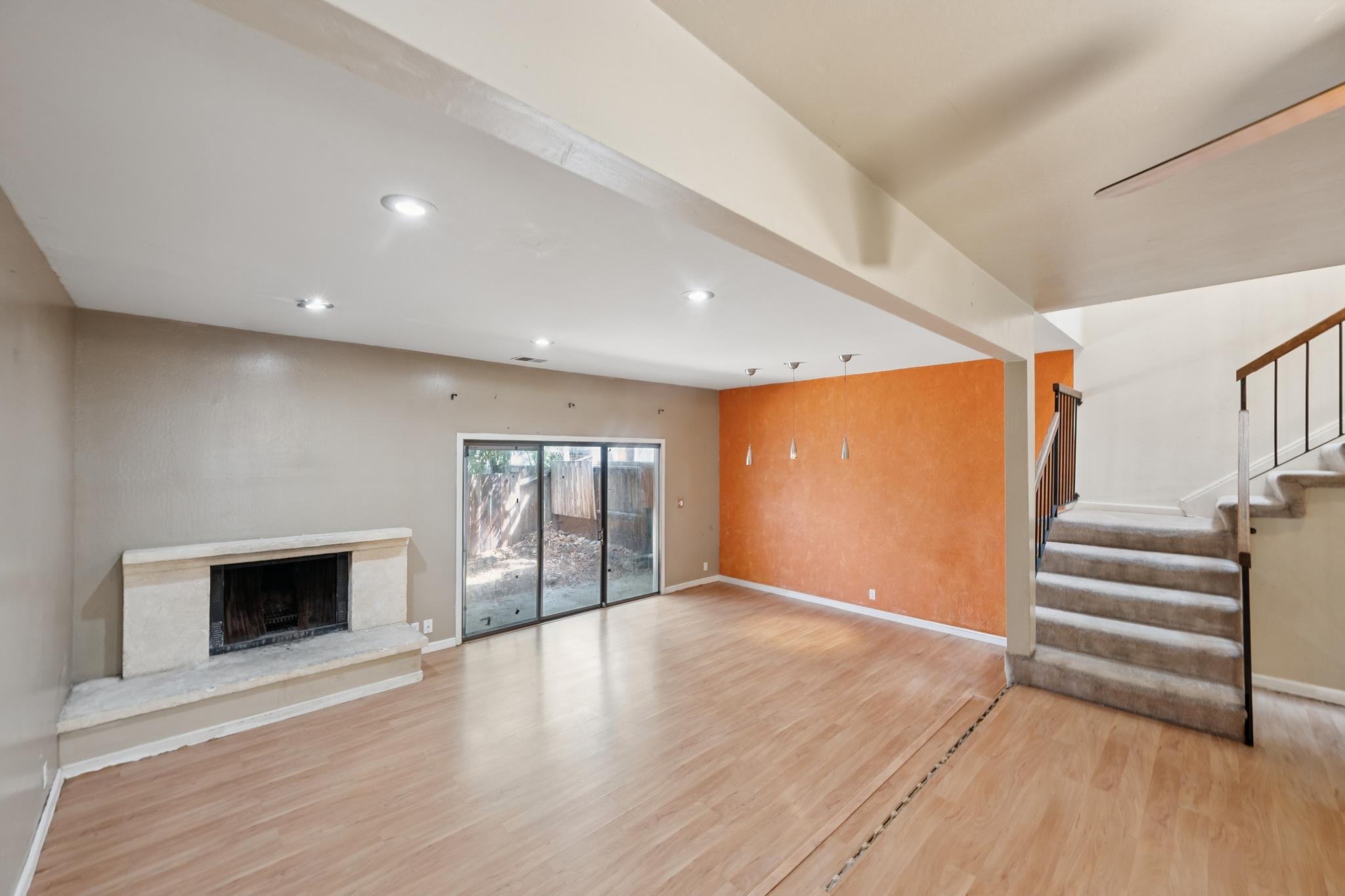 Detail Gallery Image 7 of 57 For 3241 Monika Lane, Hayward,  CA 94541 - 3 Beds | 2/1 Baths