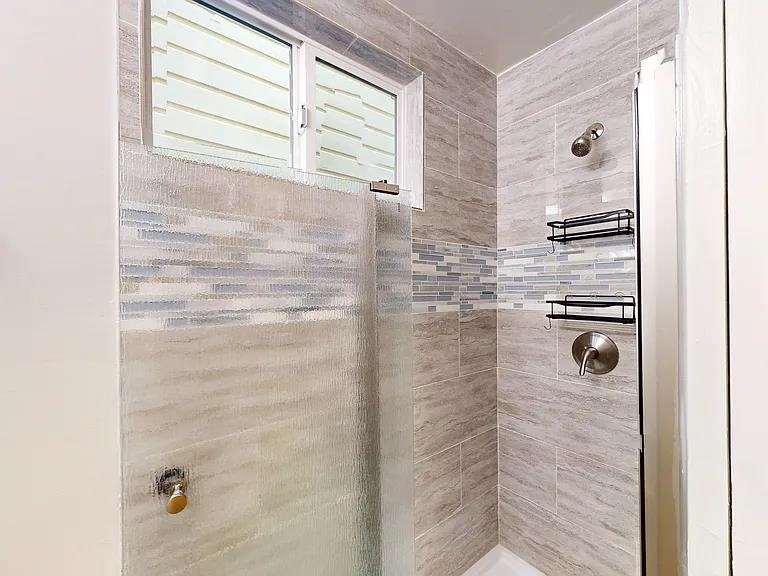 Detail Gallery Image 18 of 30 For 2854 Sacramento St, San Francisco,  CA 94115 - – Beds | – Baths