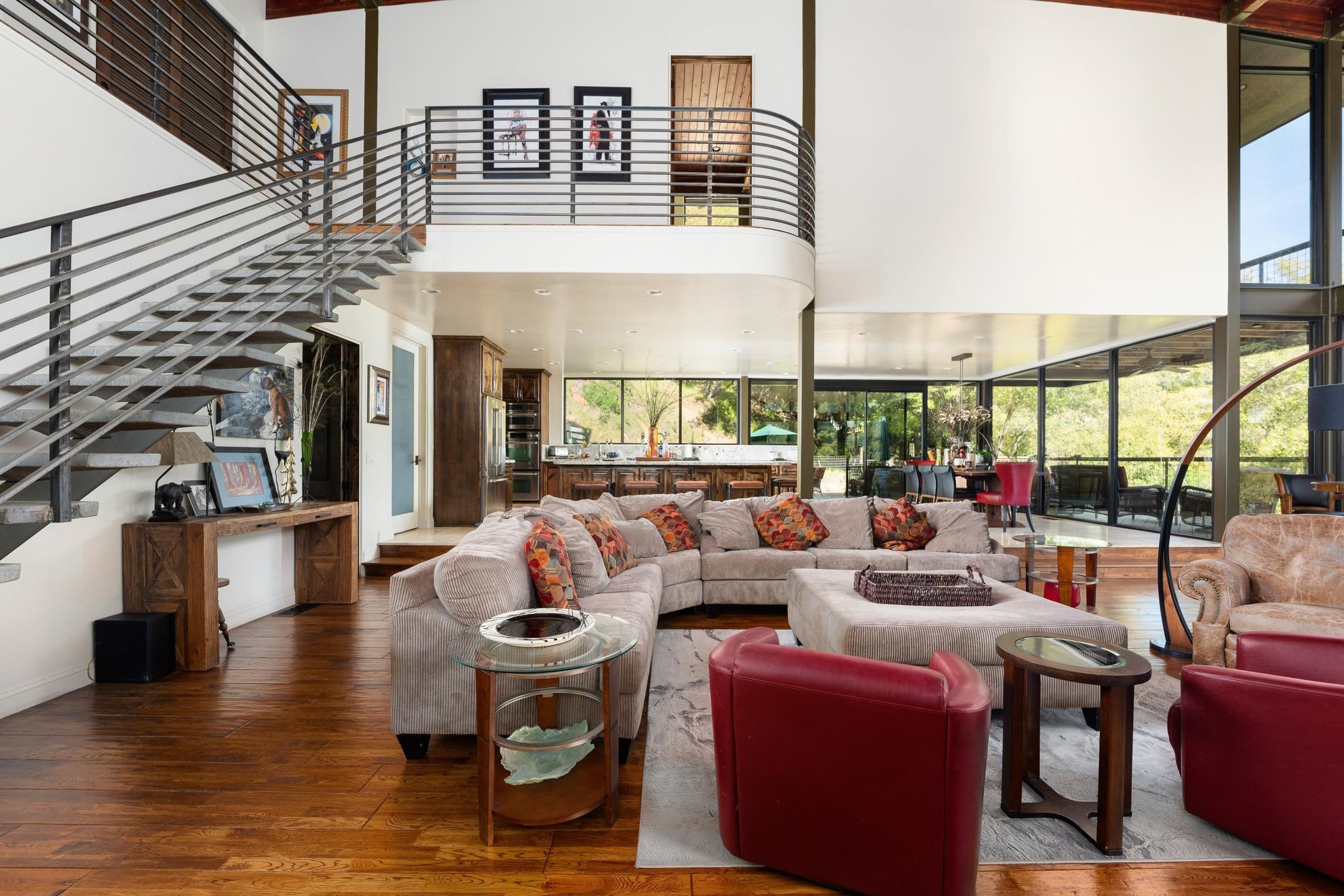 Detail Gallery Image 11 of 48 For 48250 S Fork Dr, Three Rivers,  CA 93271 - 7 Beds | 4/1 Baths