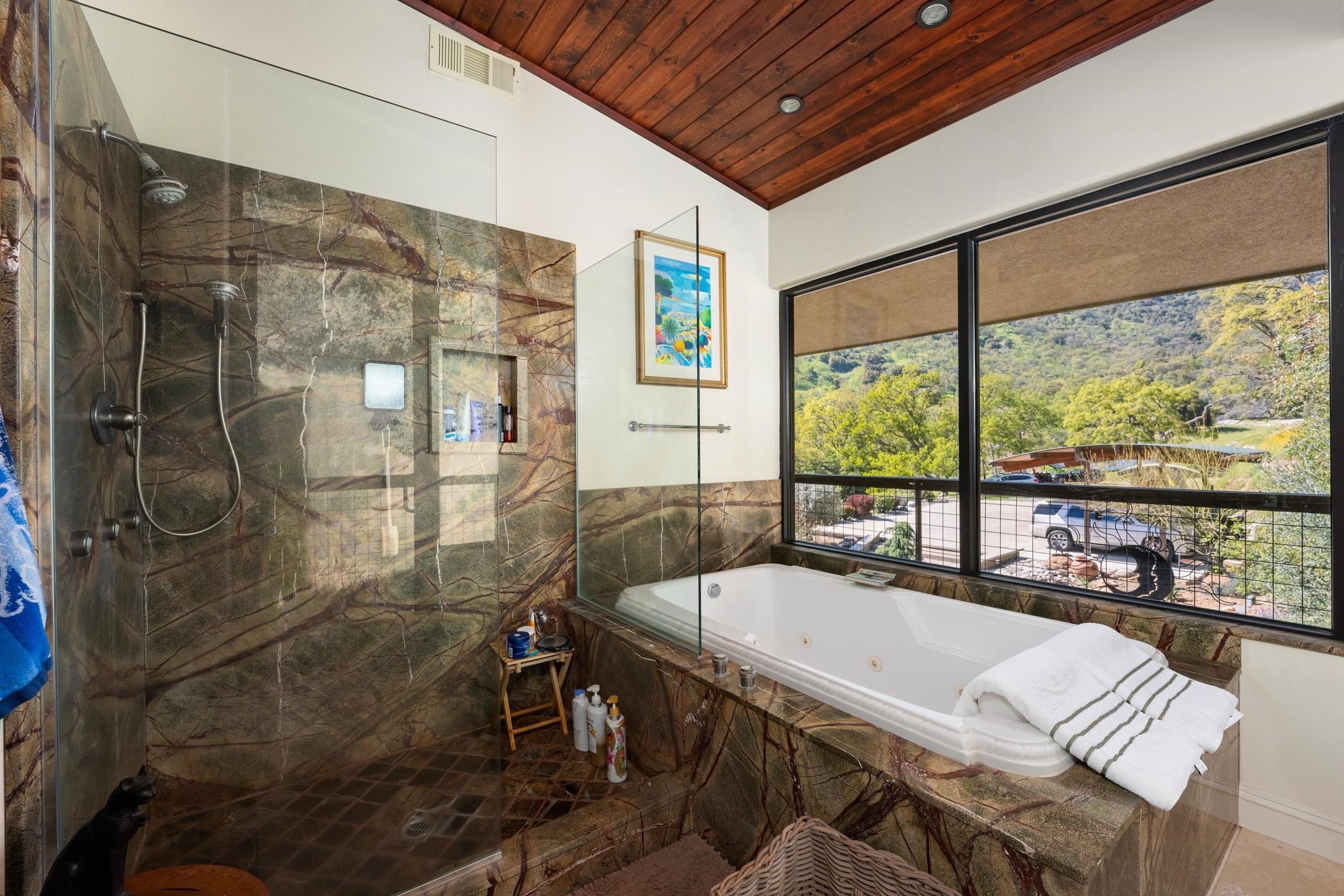 Detail Gallery Image 22 of 48 For 48250 S Fork Dr, Three Rivers,  CA 93271 - 7 Beds | 4/1 Baths