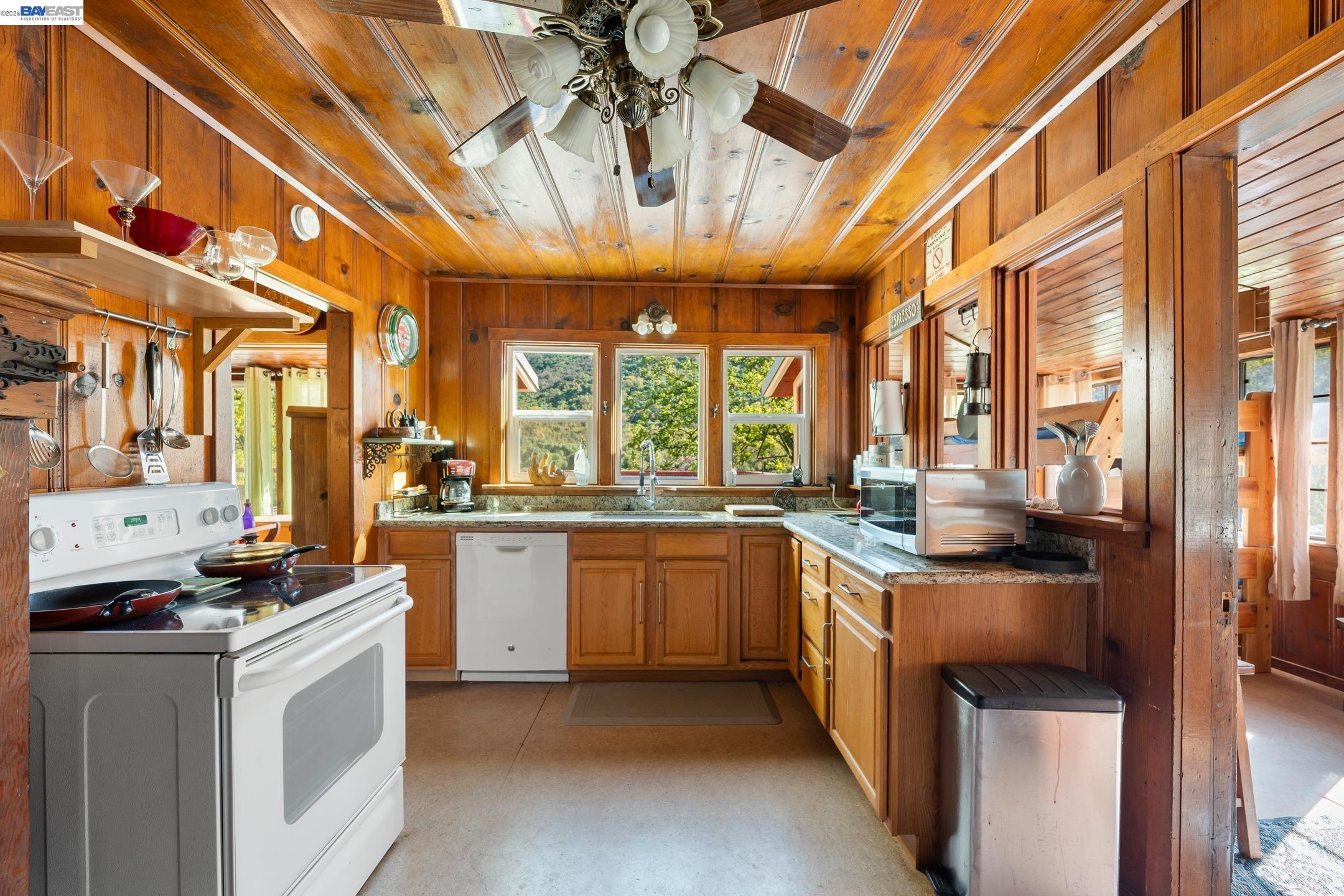 Detail Gallery Image 43 of 48 For 48250 S Fork Dr, Three Rivers,  CA 93271 - 6 Beds | 4/1 Baths