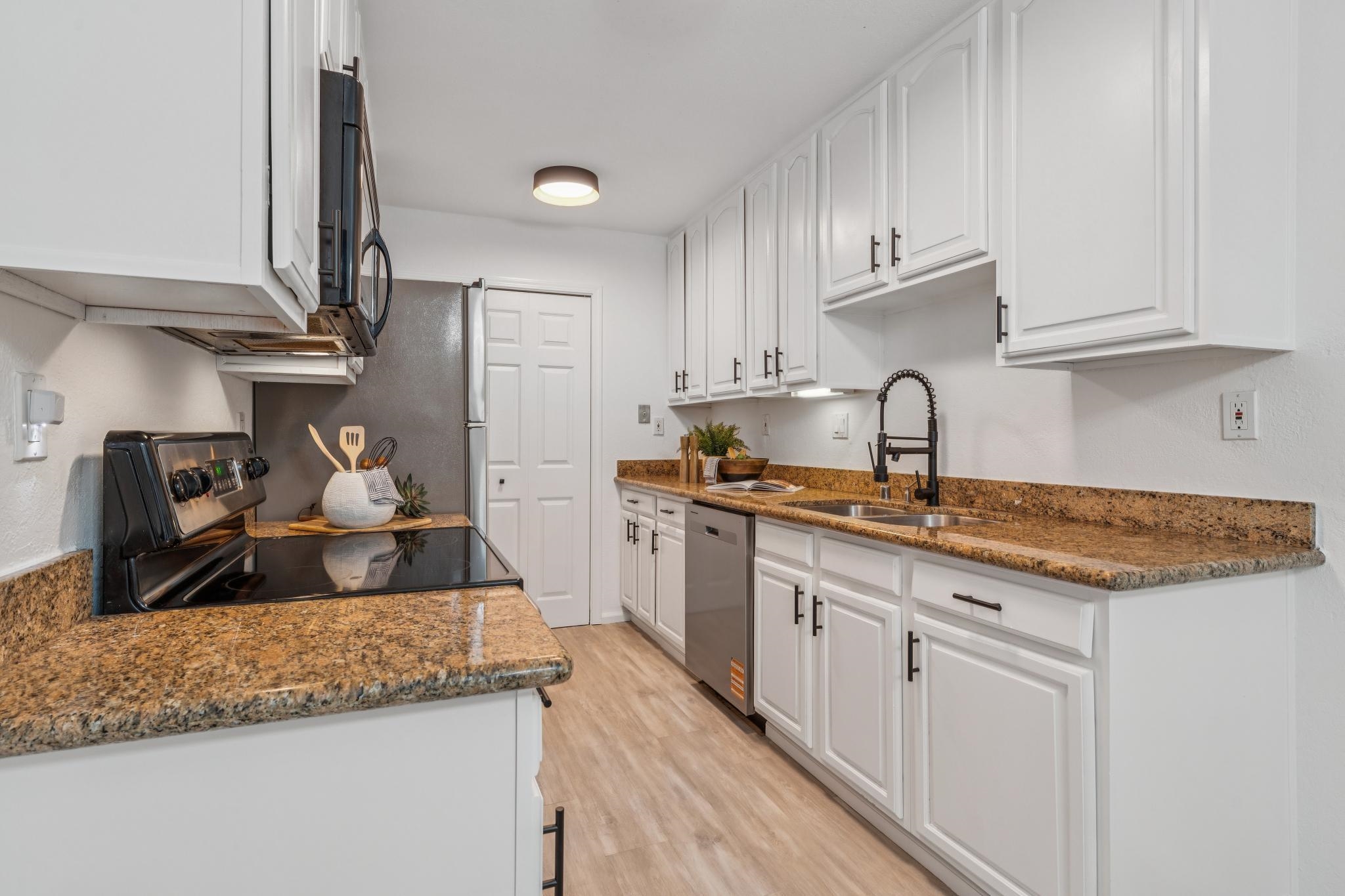 Detail Gallery Image 9 of 34 For 175 Sierra Dr #308,  Walnut Creek,  CA 94596 - 2 Beds | 1 Baths