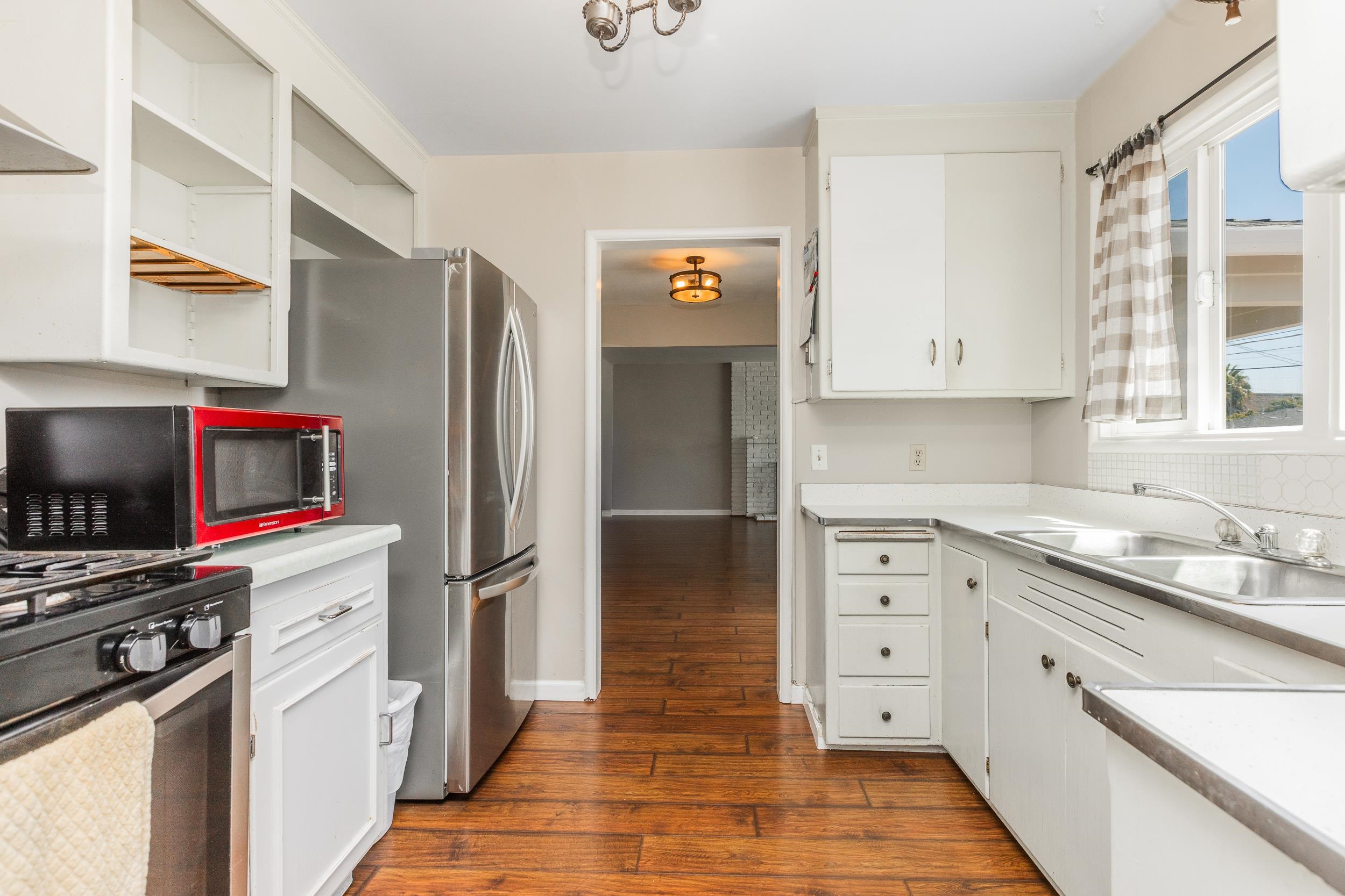 Detail Gallery Image 15 of 40 For 21259 Hobert St, Castro Valley,  CA 94546 - 3 Beds | 2 Baths