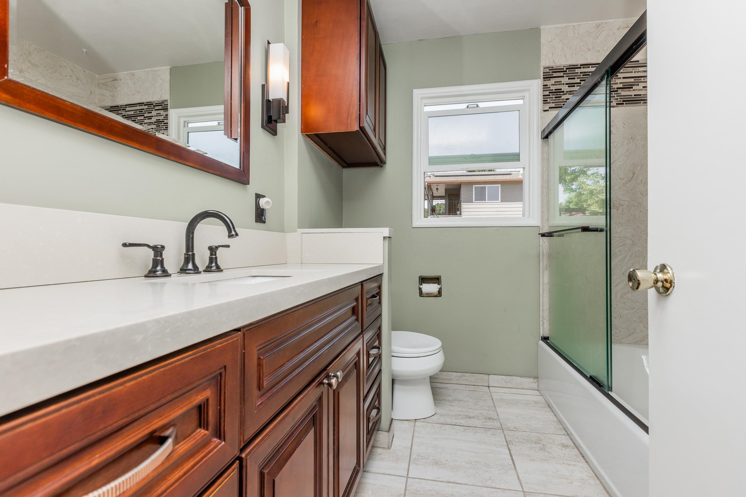 Detail Gallery Image 24 of 40 For 21259 Hobert St, Castro Valley,  CA 94546 - 3 Beds | 2 Baths