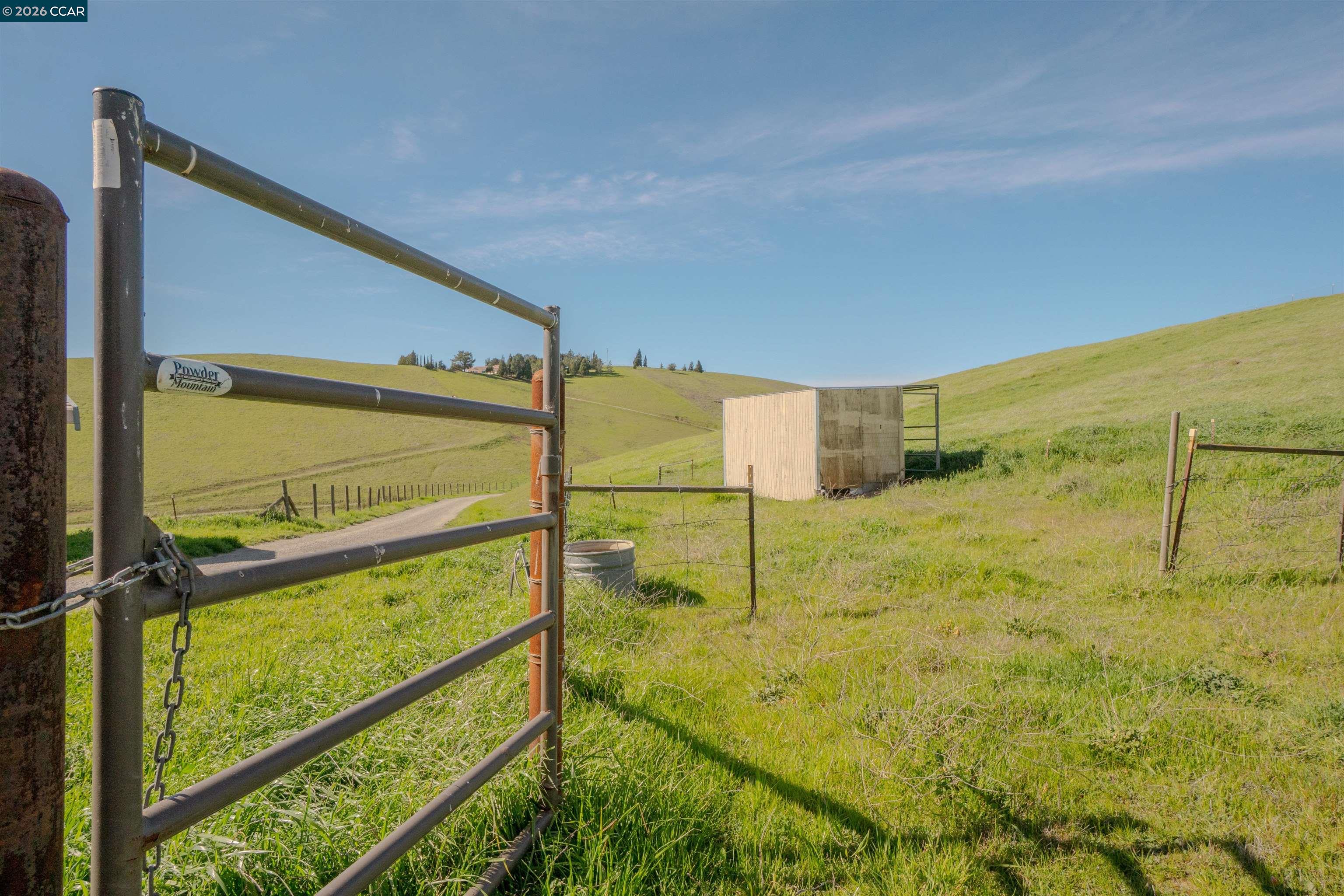 Detail Gallery Image 35 of 48 For 10961 Morgan Territory Rd, Livermore,  CA 94551 - 5 Beds | 3 Baths