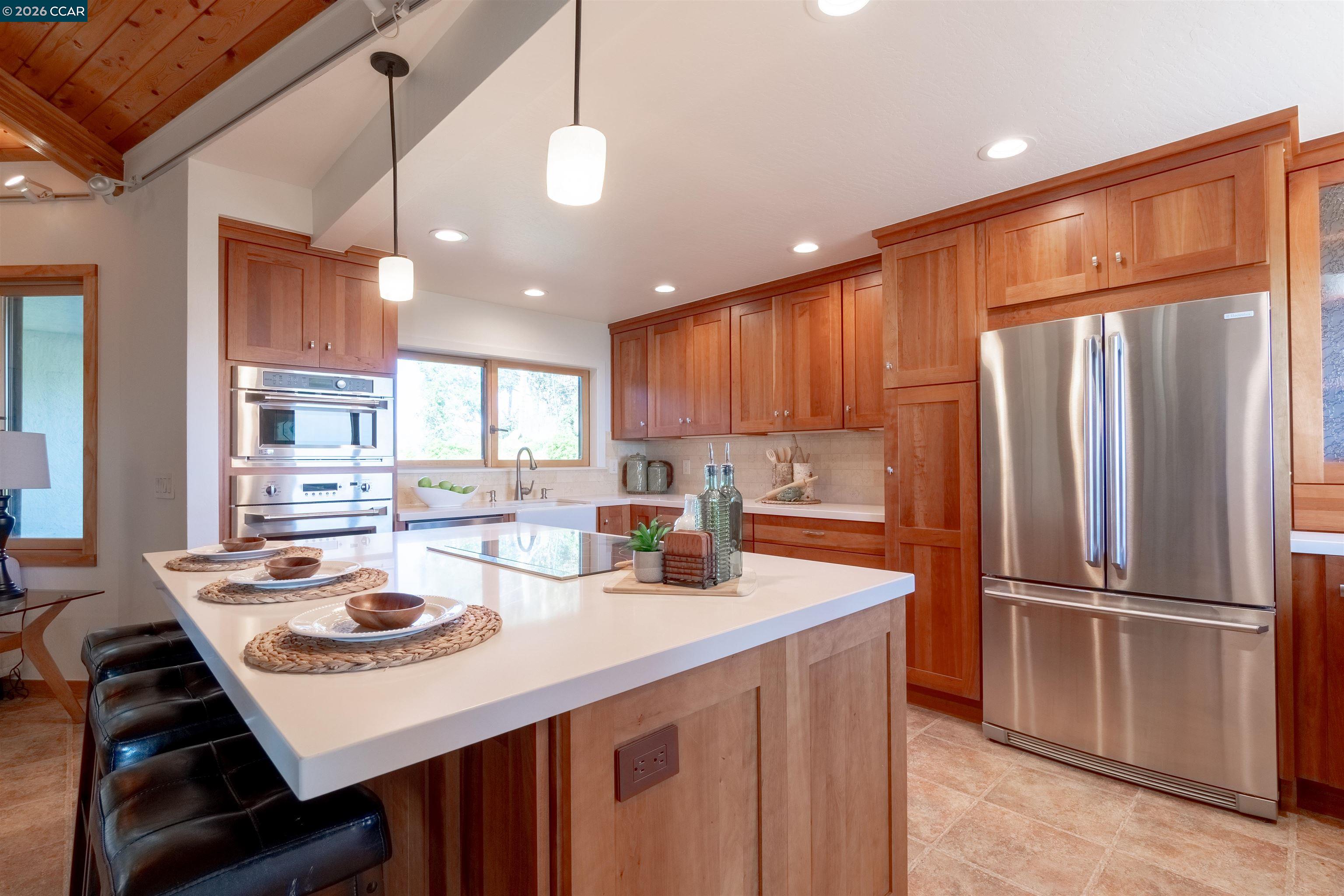 Detail Gallery Image 6 of 33 For 10961 Morgan Territory Rd, Livermore,  CA 94551 - 5 Beds | 3 Baths