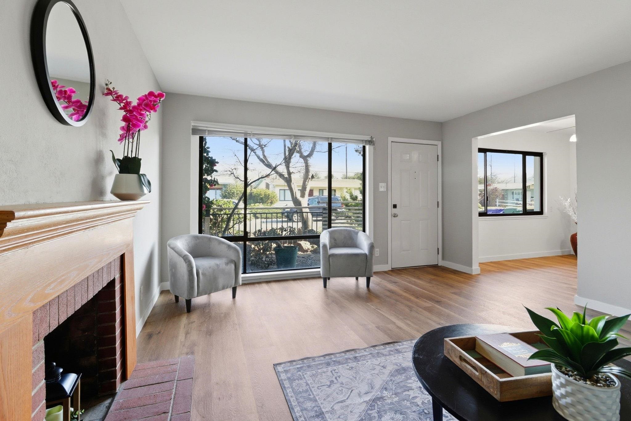 Detail Gallery Image 13 of 60 For 280 Calais Dr, Pinole,  CA 94564 - 4 Beds | 2 Baths