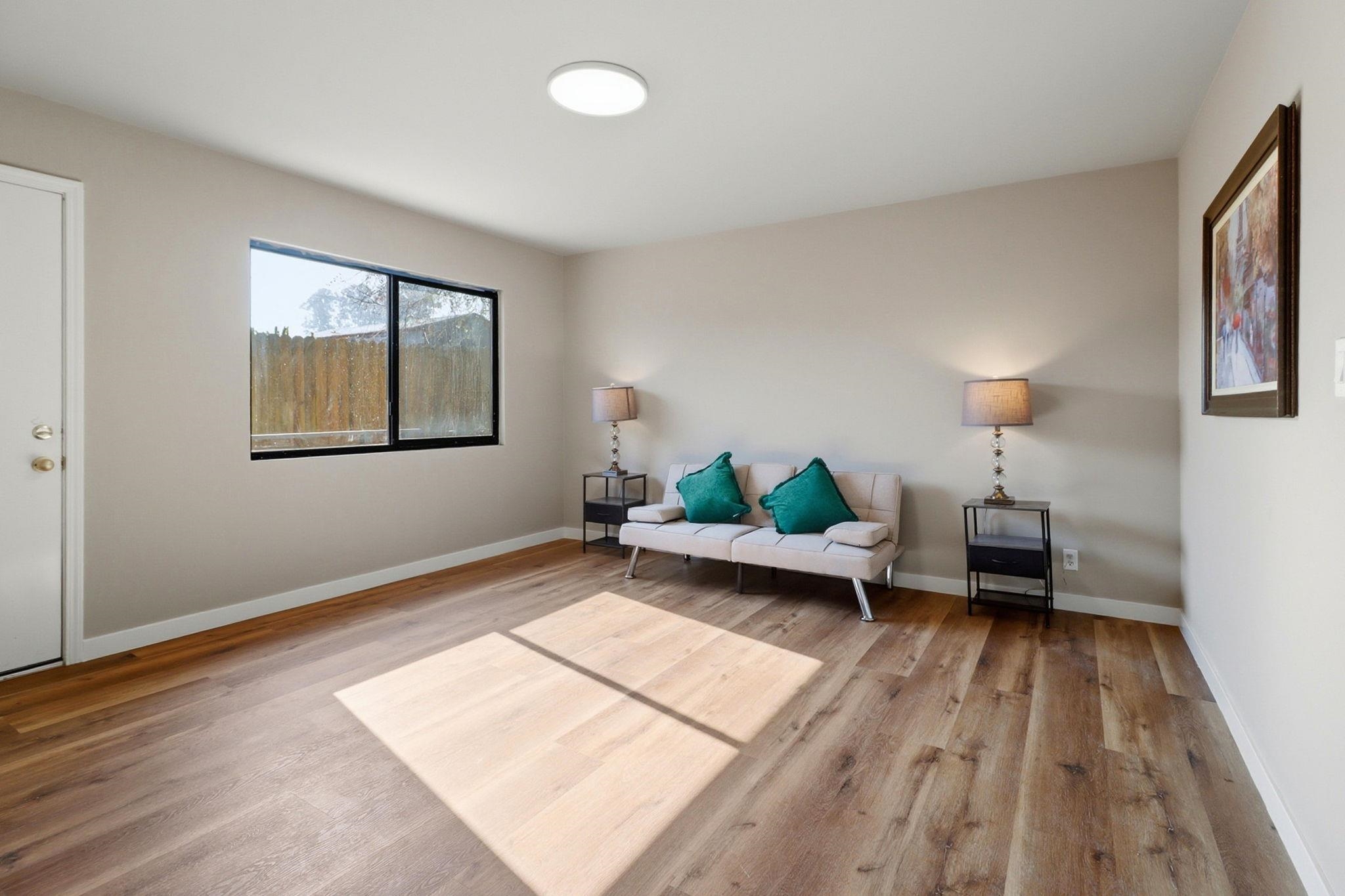 Detail Gallery Image 16 of 60 For 280 Calais Dr, Pinole,  CA 94564 - 4 Beds | 2 Baths