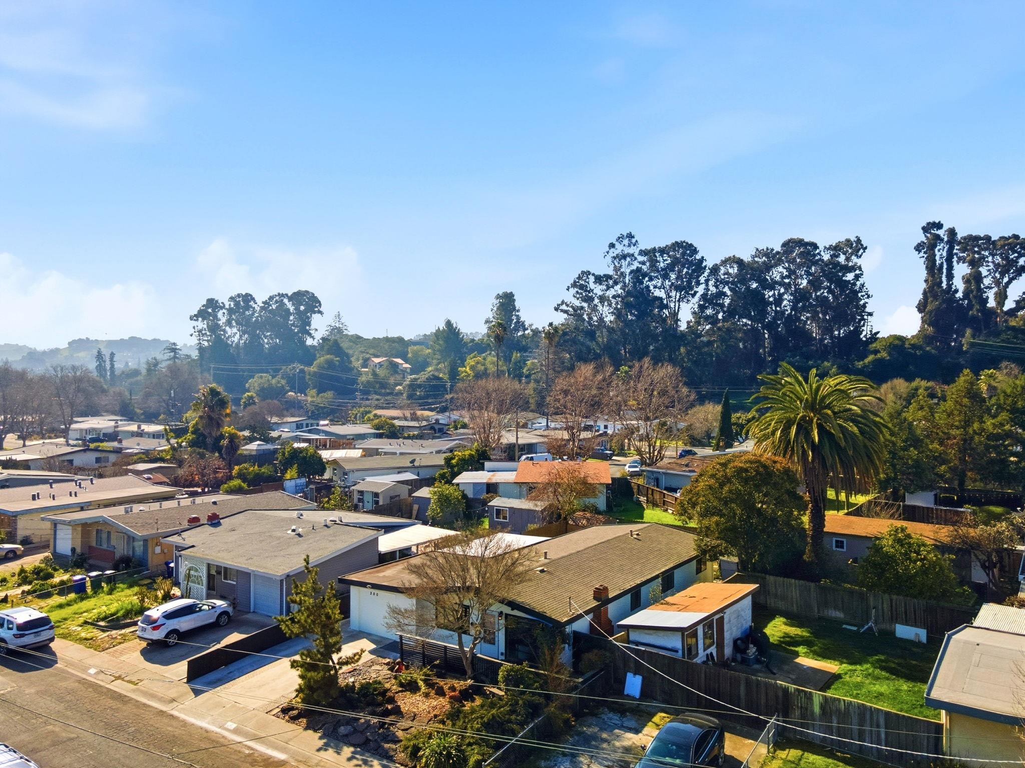 Detail Gallery Image 57 of 60 For 280 Calais Dr, Pinole,  CA 94564 - 4 Beds | 2 Baths