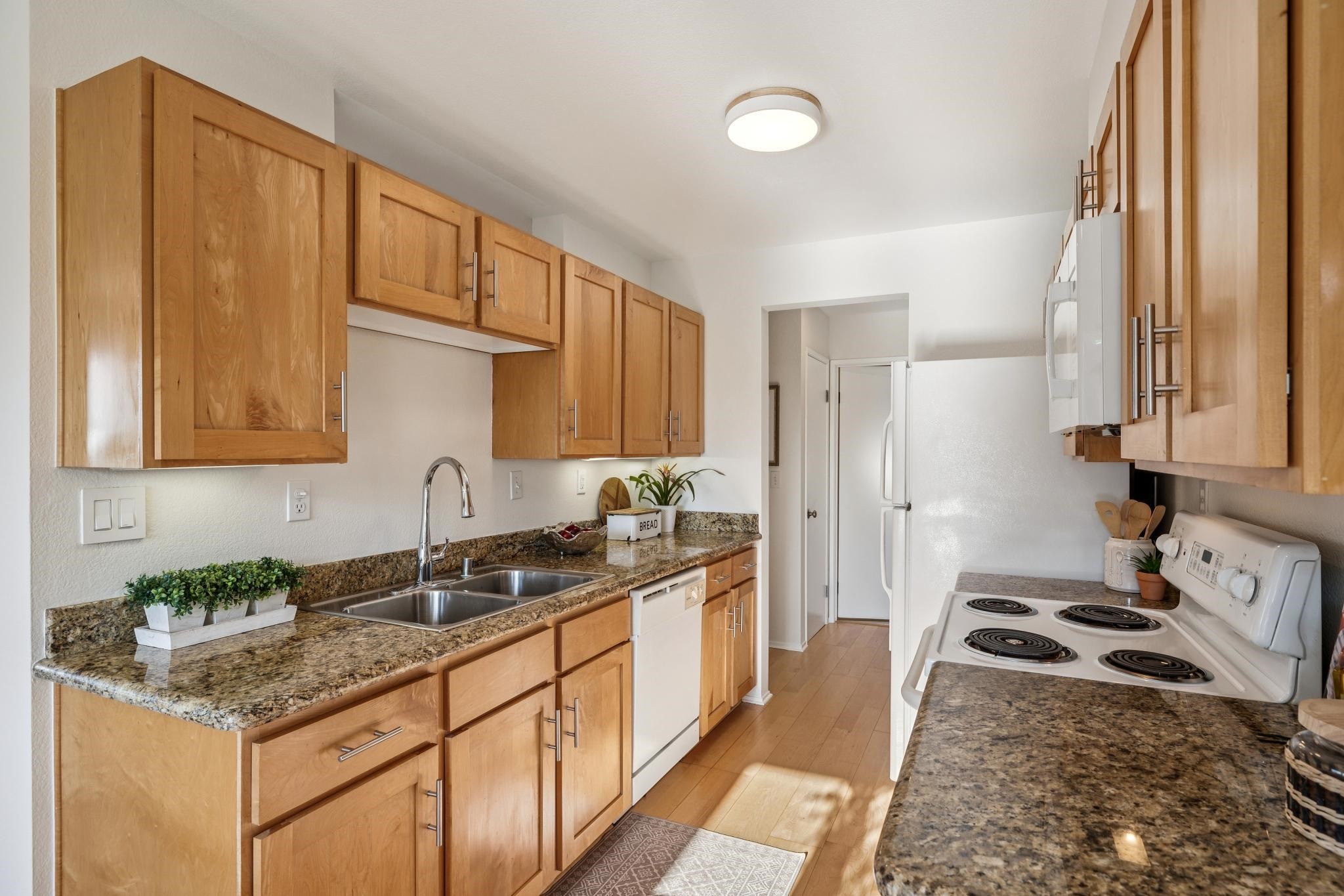 Detail Gallery Image 18 of 49 For 20 Marina Lakes Dr, Richmond,  CA 94804 - 2 Beds | 1 Baths