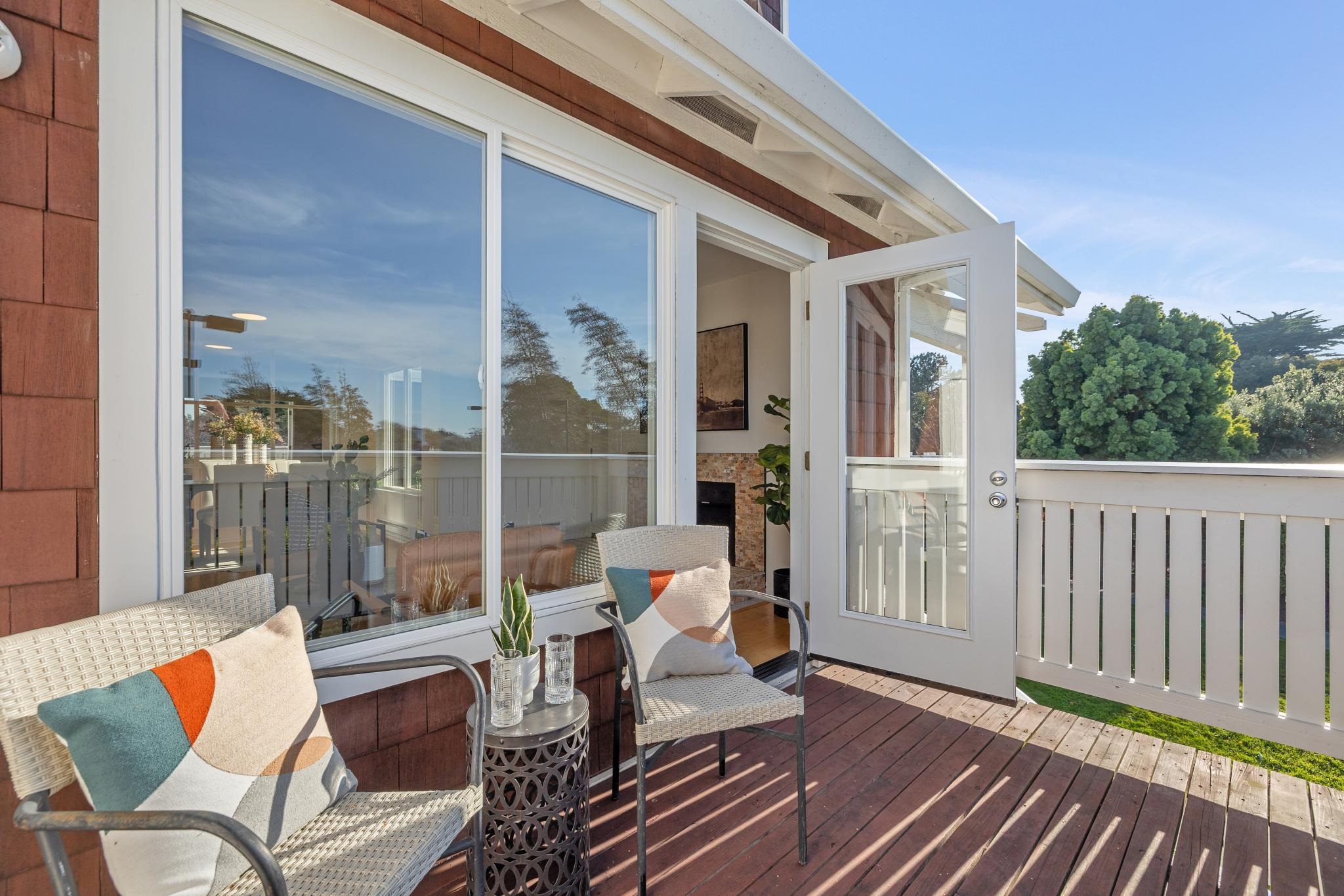 Detail Gallery Image 35 of 49 For 20 Marina Lakes Dr, Richmond,  CA 94804 - 2 Beds | 1 Baths