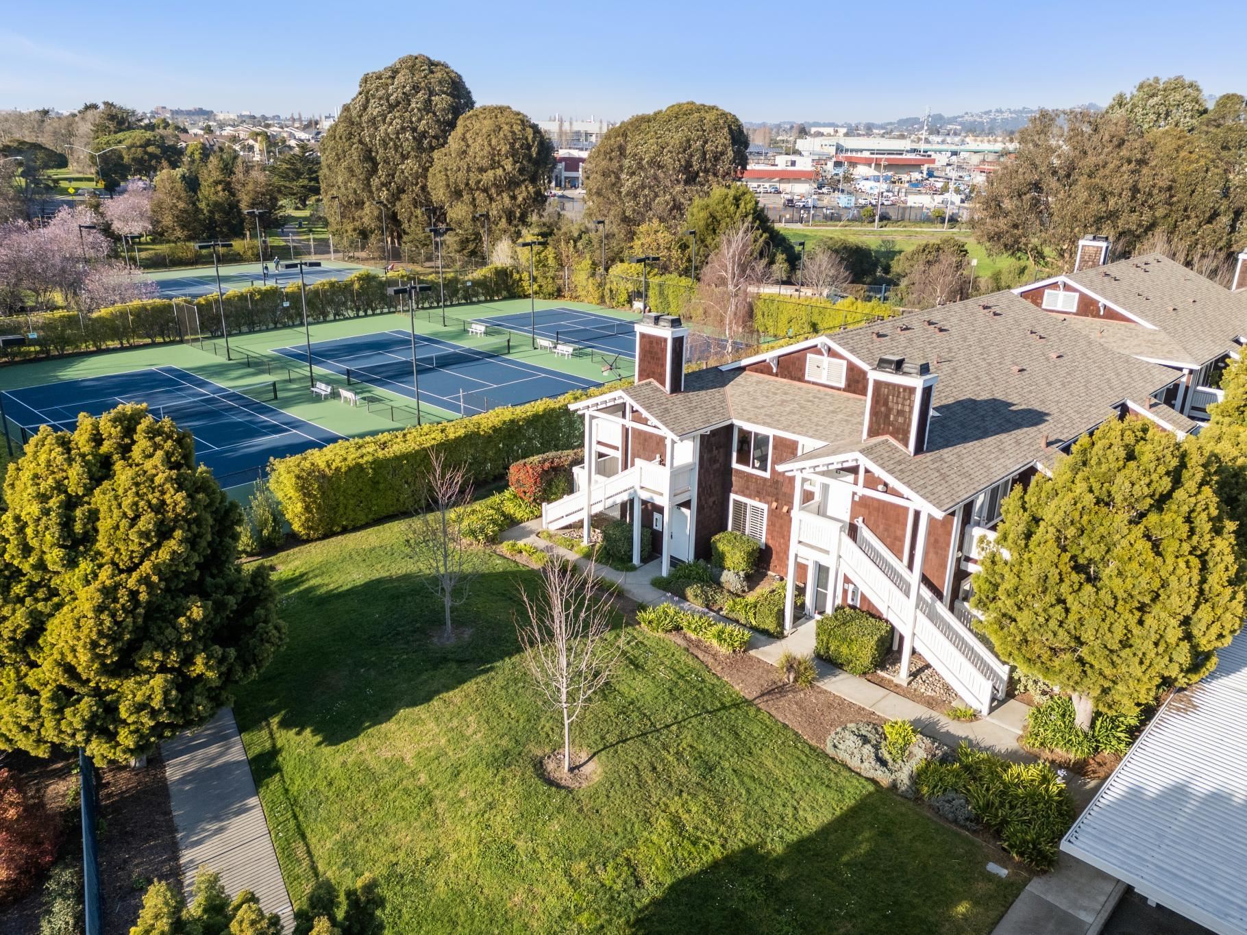 Detail Gallery Image 40 of 49 For 20 Marina Lakes Dr, Richmond,  CA 94804 - 2 Beds | 1 Baths