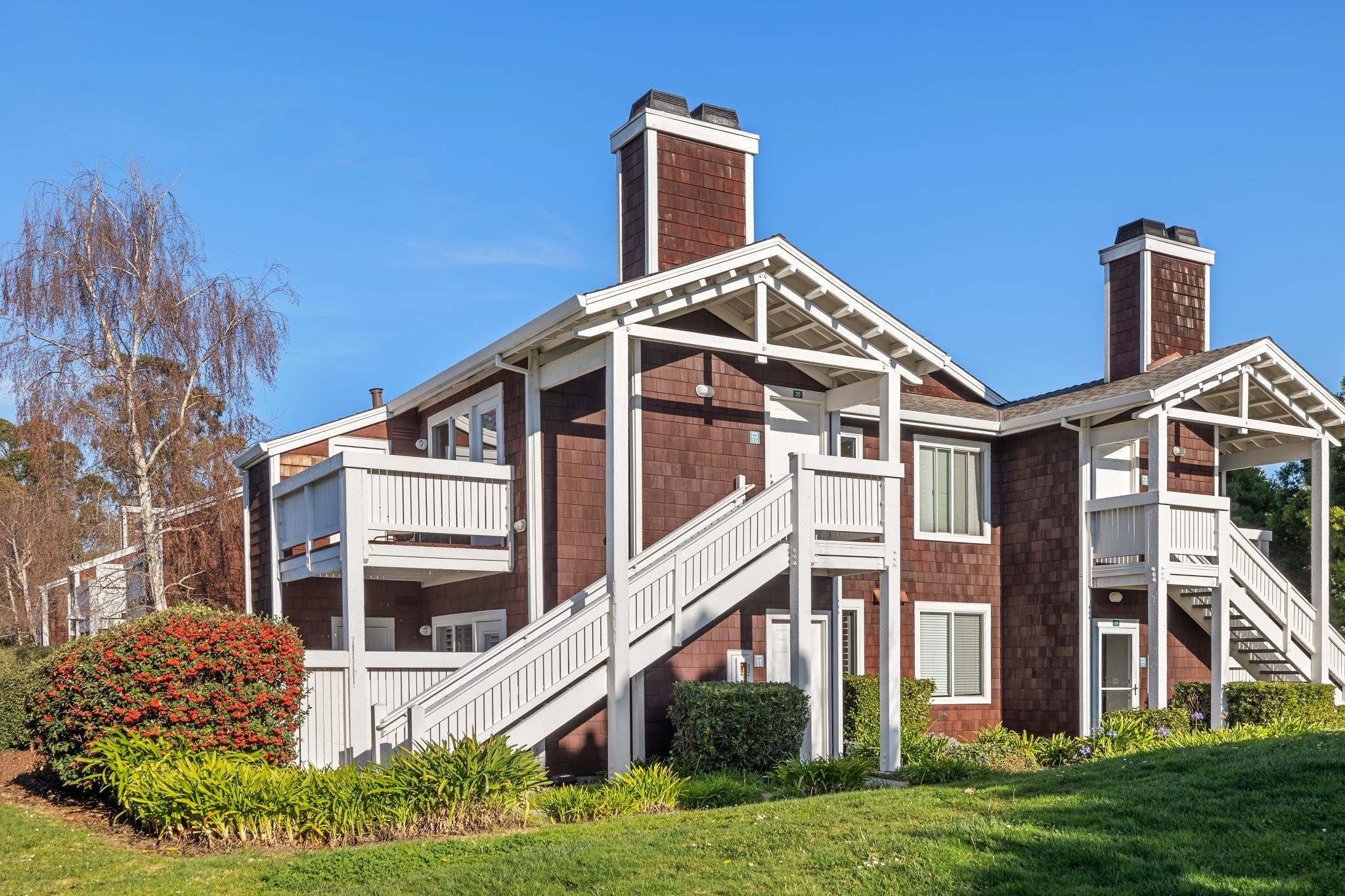 Detail Gallery Image 5 of 49 For 20 Marina Lakes Dr, Richmond,  CA 94804 - 2 Beds | 1 Baths