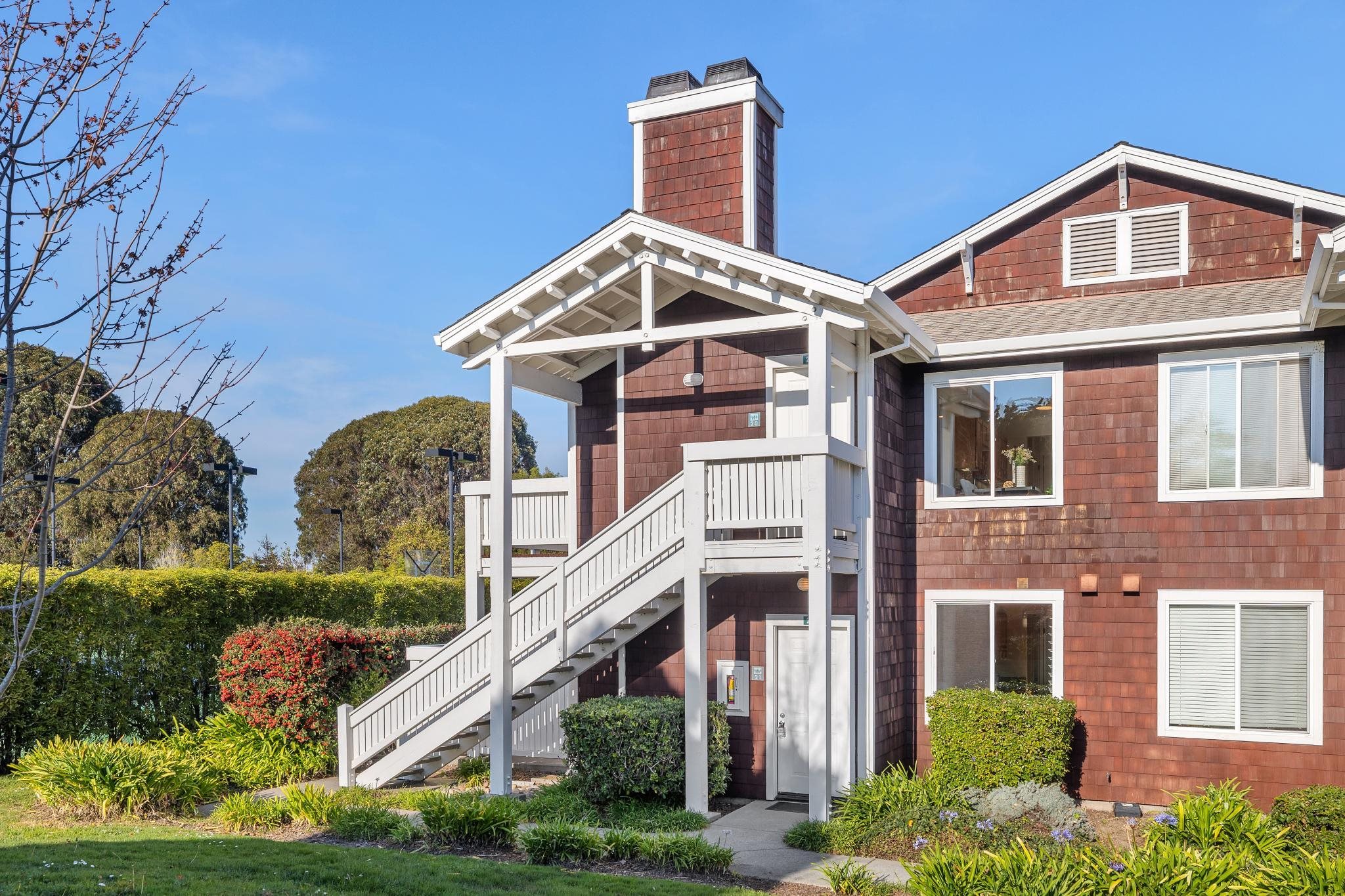 Detail Gallery Image 6 of 49 For 20 Marina Lakes Dr, Richmond,  CA 94804 - 2 Beds | 1 Baths