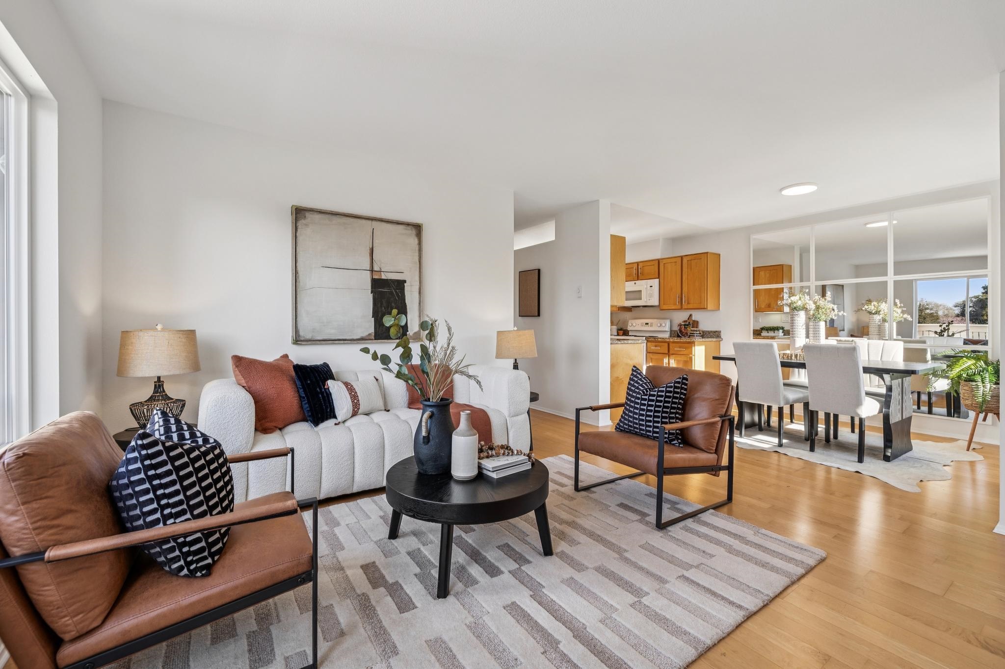 Detail Gallery Image 9 of 49 For 20 Marina Lakes Dr, Richmond,  CA 94804 - 2 Beds | 1 Baths