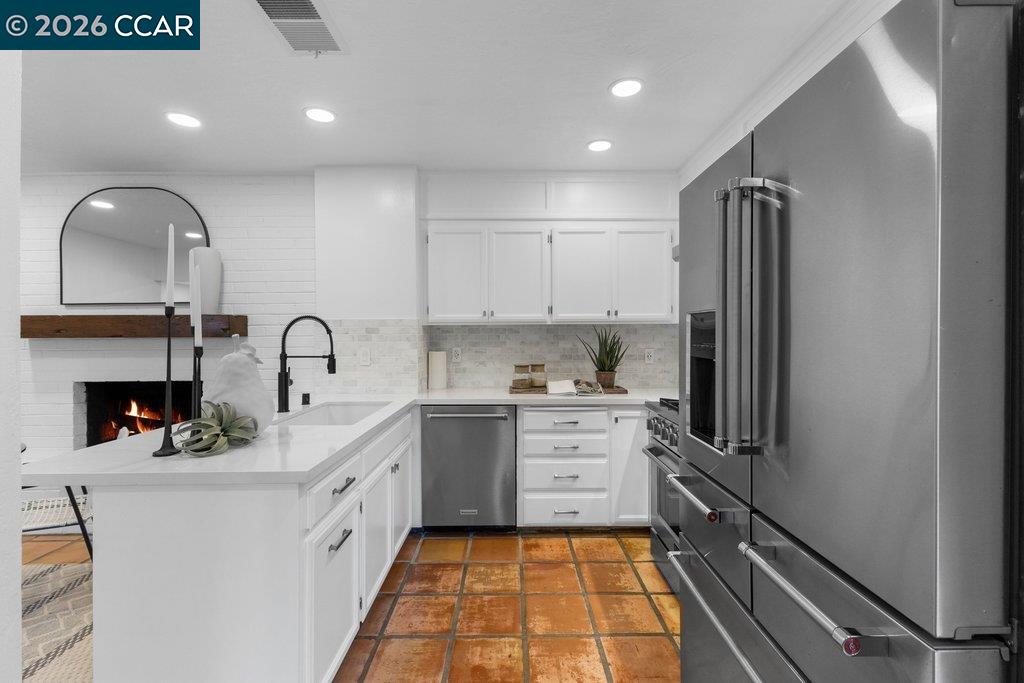 Detail Gallery Image 11 of 53 For 205 Castle Hill Ranch Rd, Walnut Creek,  CA 94595 - 4 Beds | 2 Baths