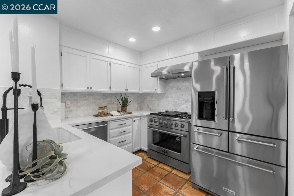 Detail Gallery Image 12 of 53 For 205 Castle Hill Ranch Rd, Walnut Creek,  CA 94595 - 4 Beds | 2 Baths