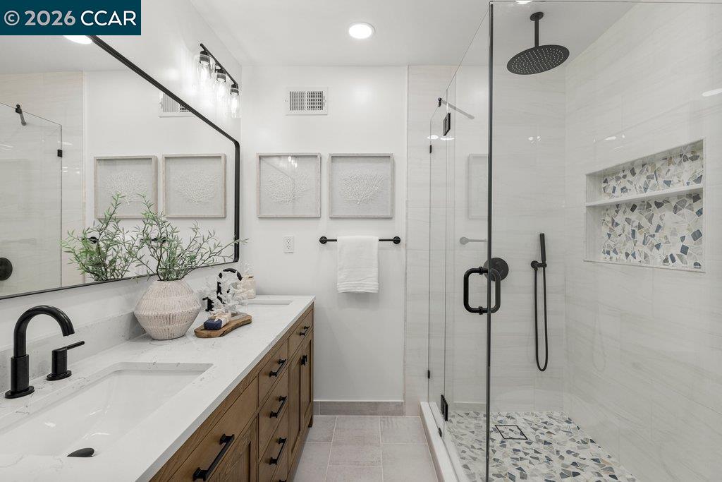 Detail Gallery Image 30 of 53 For 205 Castle Hill Ranch Rd, Walnut Creek,  CA 94595 - 4 Beds | 2 Baths