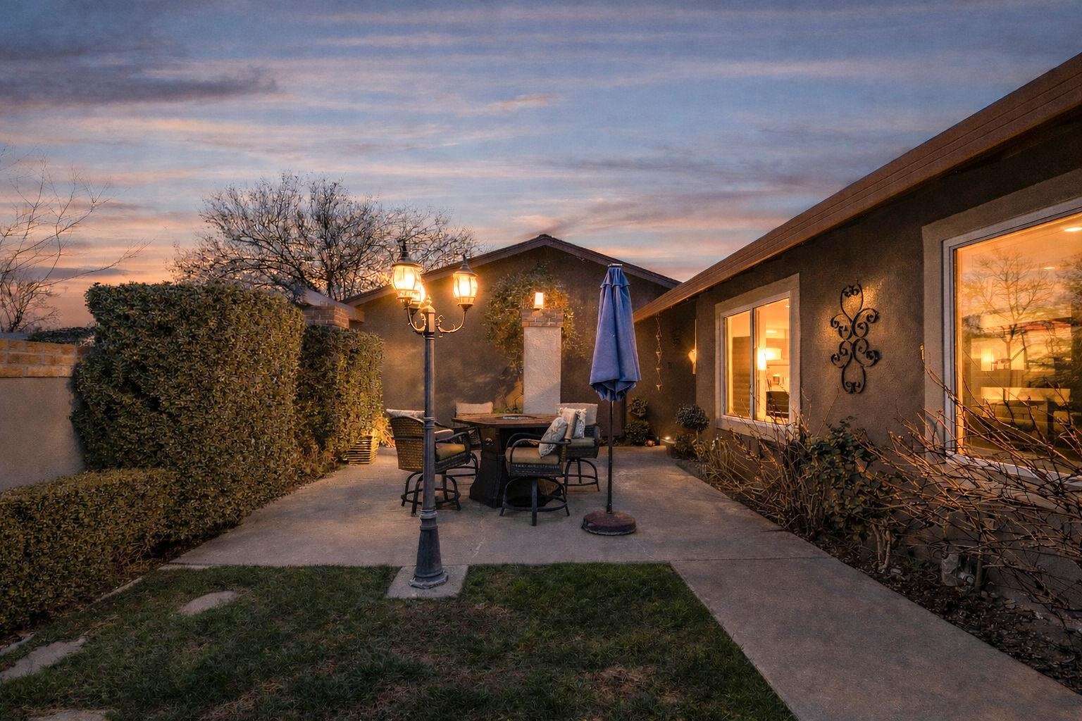 Detail Gallery Image 4 of 60 For 2628 Coral Oak, Modesto,  CA 95355 - 3 Beds | 2 Baths