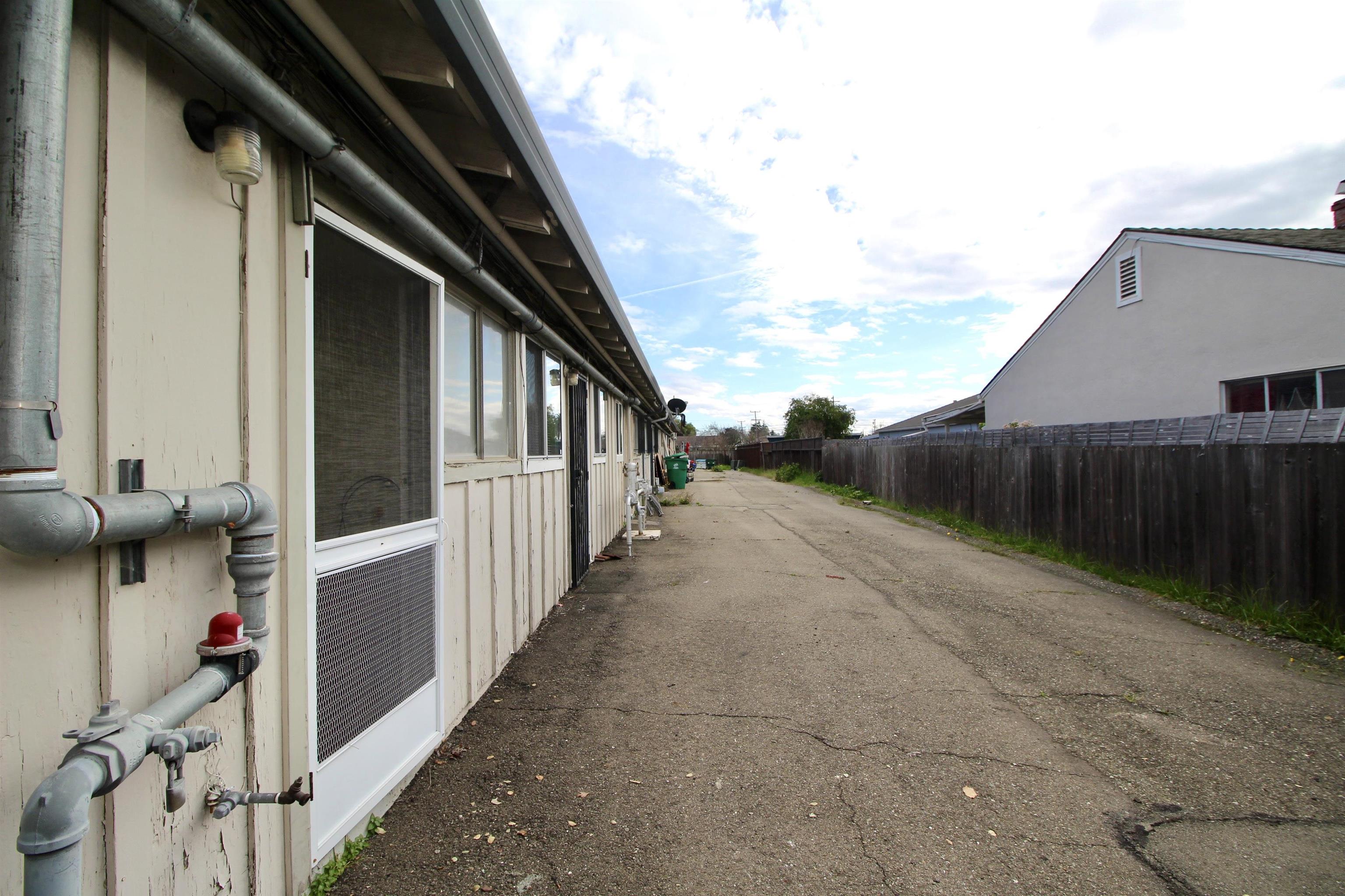 Detail Gallery Image 22 of 22 For 15845 Channel, San Lorenzo,  CA 94580 - – Beds | – Baths