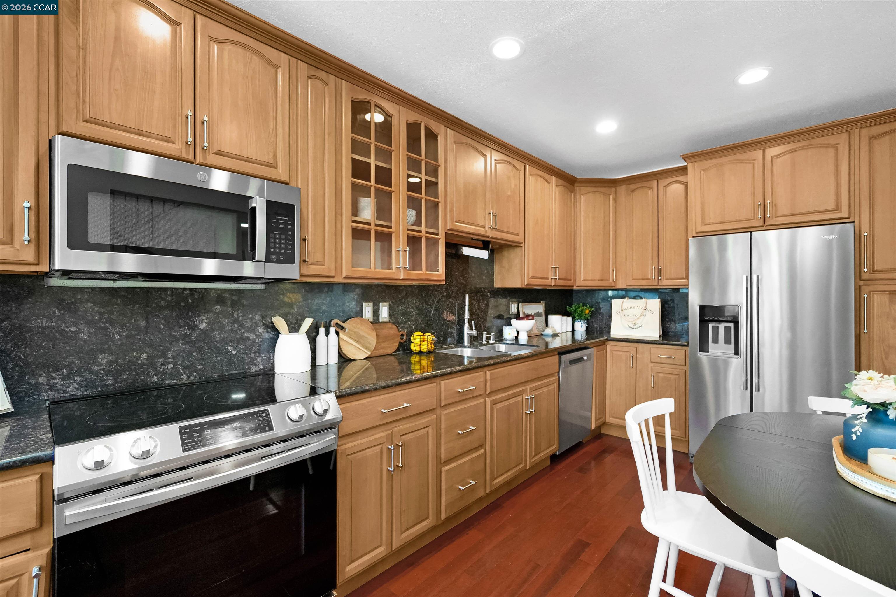 Photo #7: 41123052 Listing: Photo #7