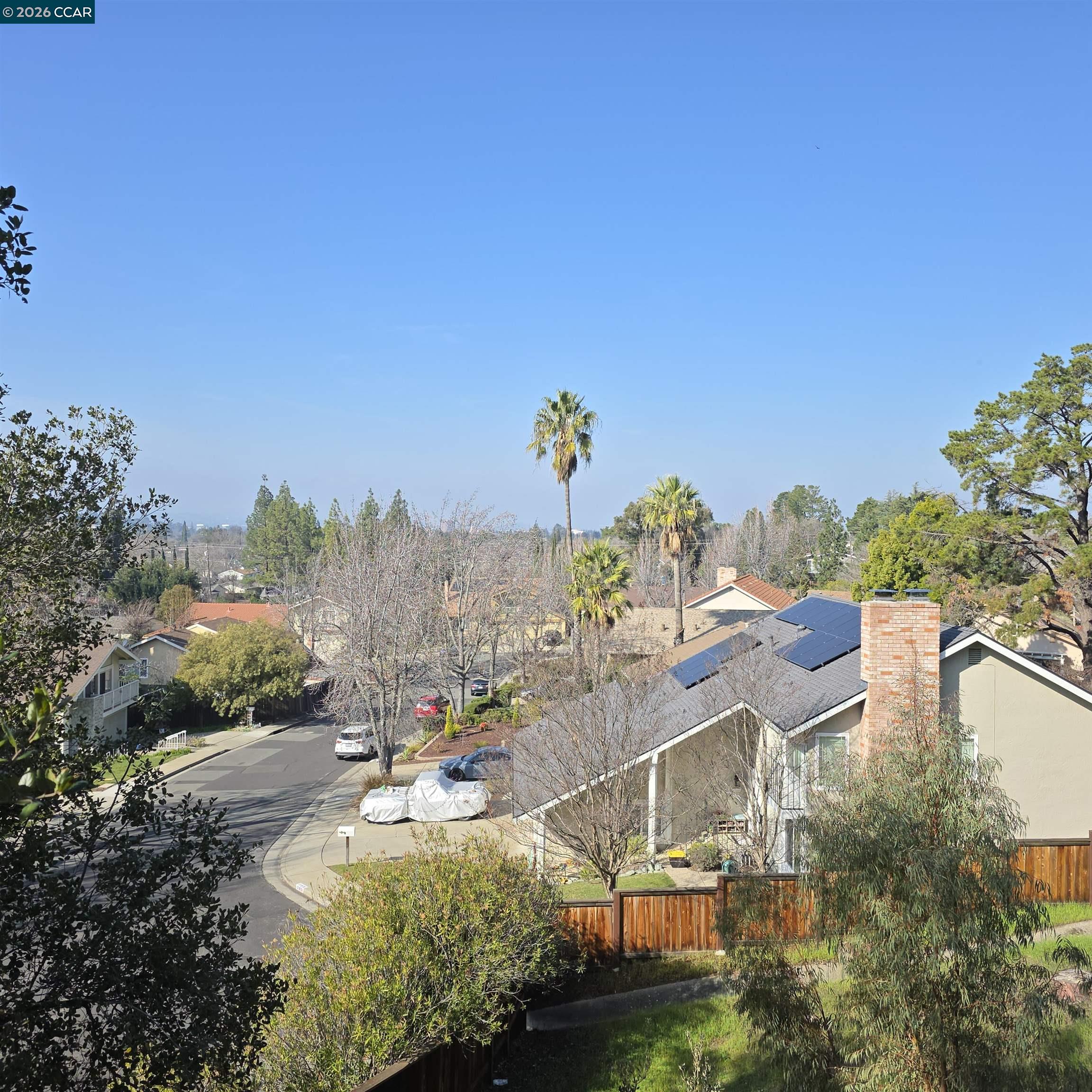 Detail Gallery Image 18 of 19 For 4360 Eagle Peak Rd #B,  Concord,  CA 94521 - 3 Beds | 2/1 Baths