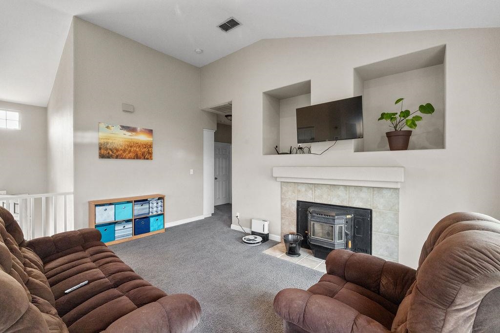 Detail Gallery Image 6 of 45 For 4043 Regatta Dr, Discovery Bay,  CA 94505 - 4 Beds | 2/1 Baths