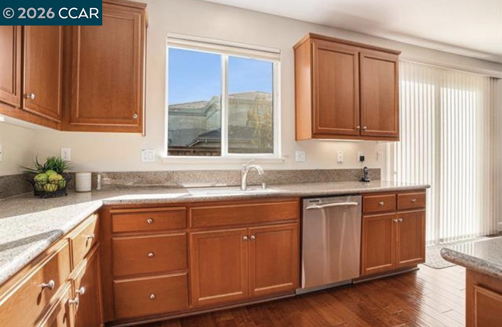 Detail Gallery Image 13 of 28 For 2284 Demartini Ln, Brentwood,  CA 94513 - 4 Beds | 3 Baths