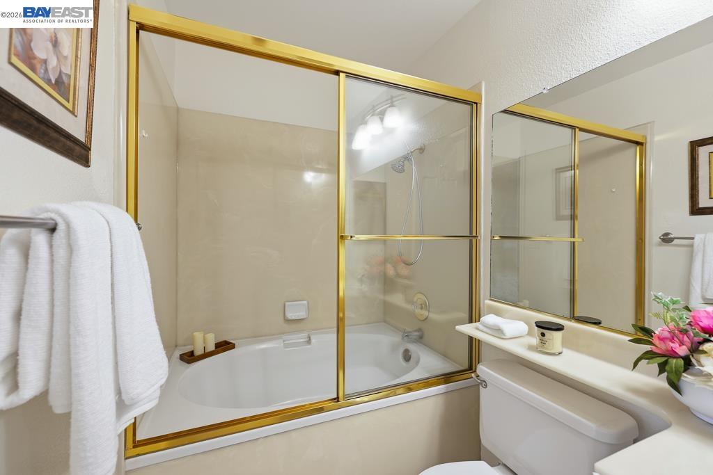 Detail Gallery Image 38 of 49 For 122 Vista Hermosa, Walnut Creek,  CA 94597 - 2 Beds | 2/1 Baths