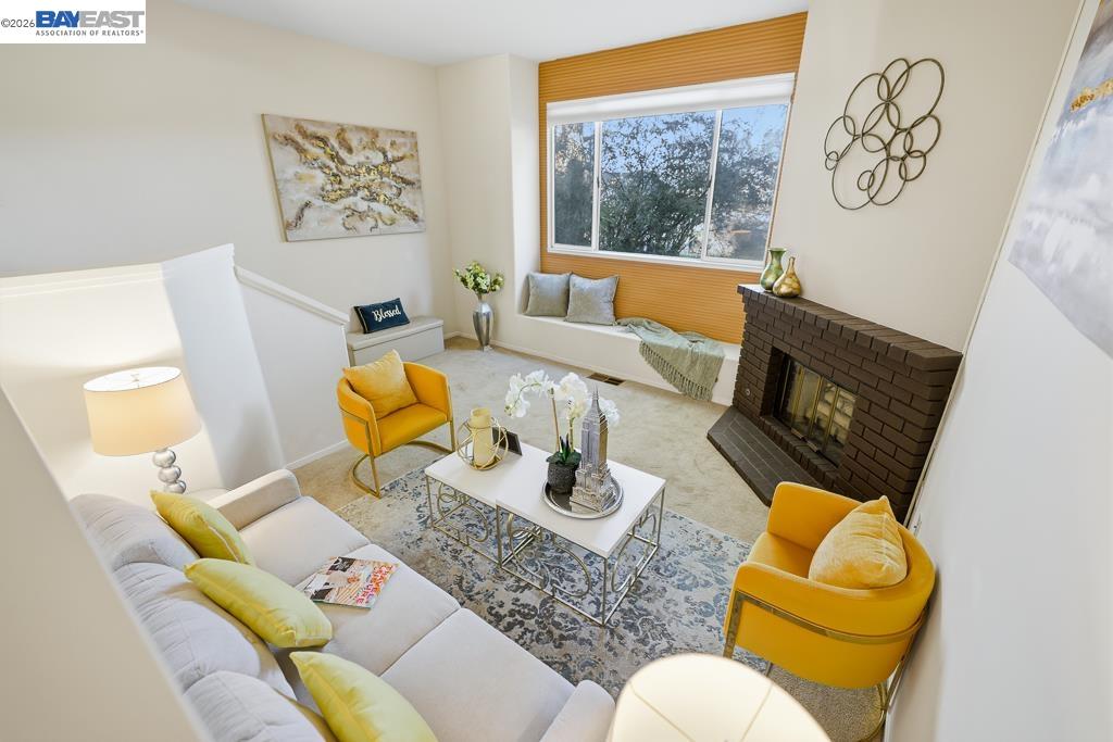 Detail Gallery Image 6 of 49 For 122 Vista Hermosa, Walnut Creek,  CA 94597 - 2 Beds | 2/1 Baths