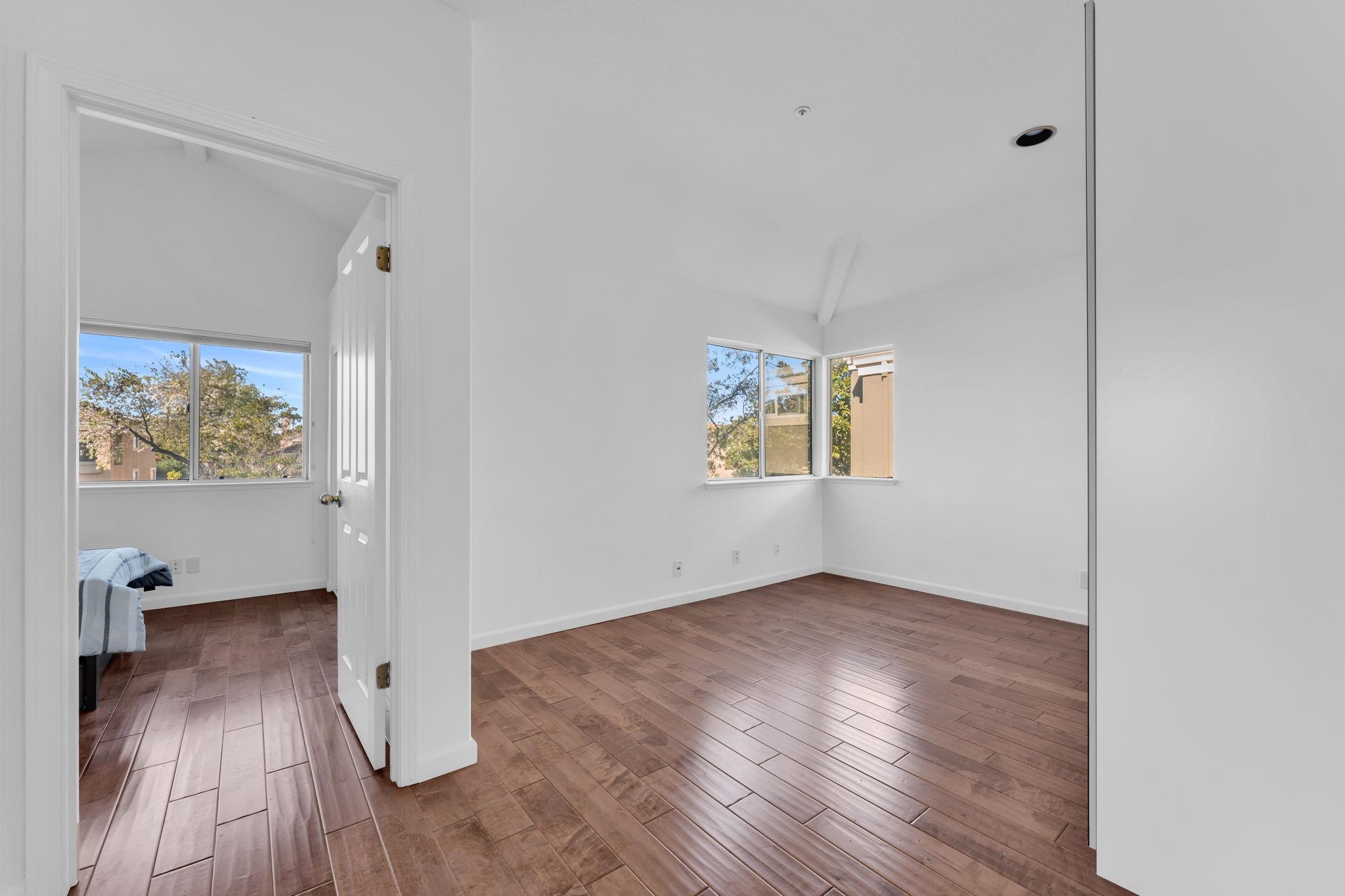 Detail Gallery Image 18 of 46 For 30300 Meridien Cir, Union City,  CA 94587 - 4 Beds | 3 Baths