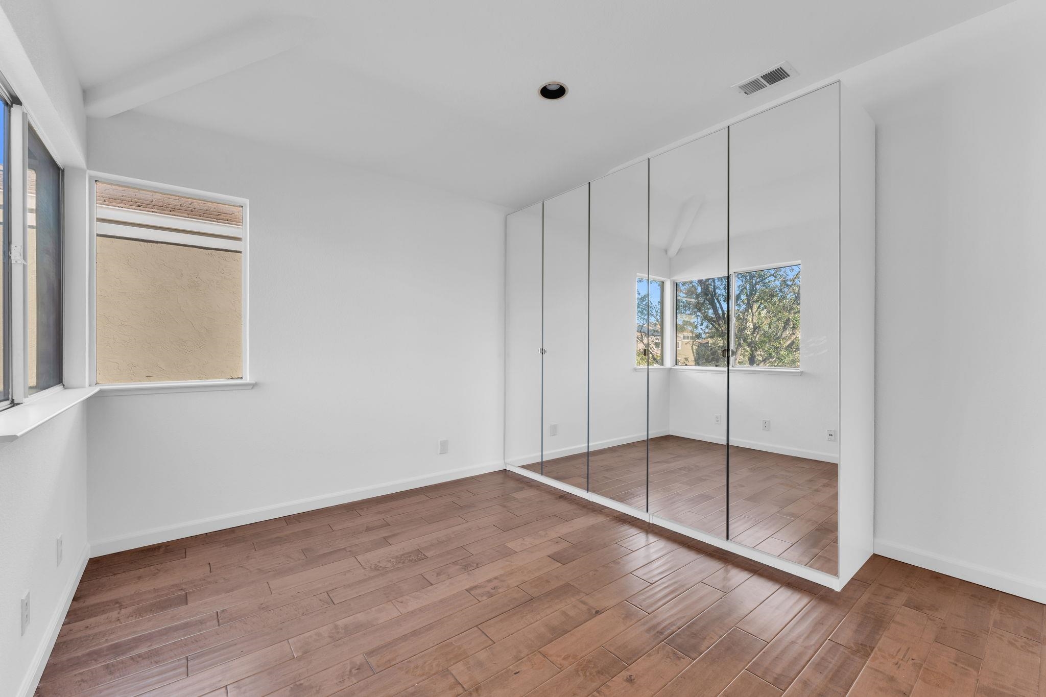 Detail Gallery Image 19 of 46 For 30300 Meridien Cir, Union City,  CA 94587 - 4 Beds | 3 Baths