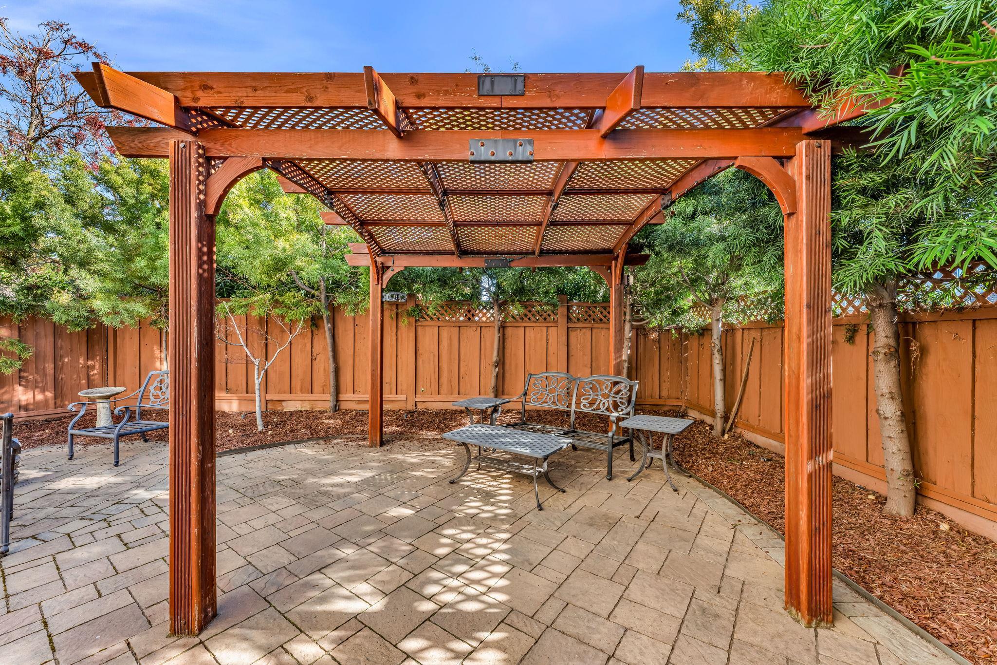 Detail Gallery Image 38 of 46 For 30300 Meridien Cir, Union City,  CA 94587 - 4 Beds | 3 Baths