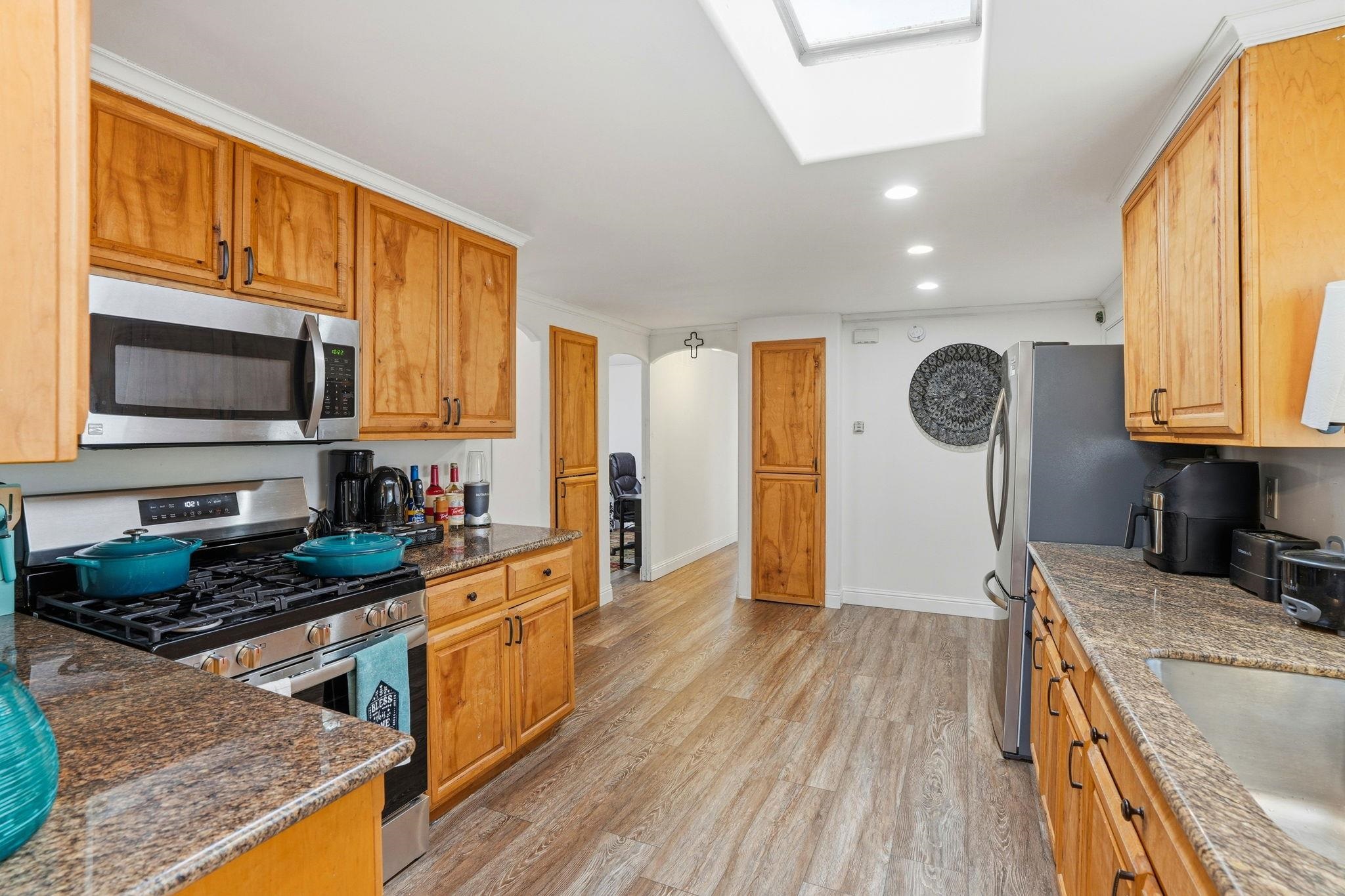 Detail Gallery Image 14 of 47 For 142 Ann Ct, Vallejo,  CA 94590 - 2 Beds | 2 Baths
